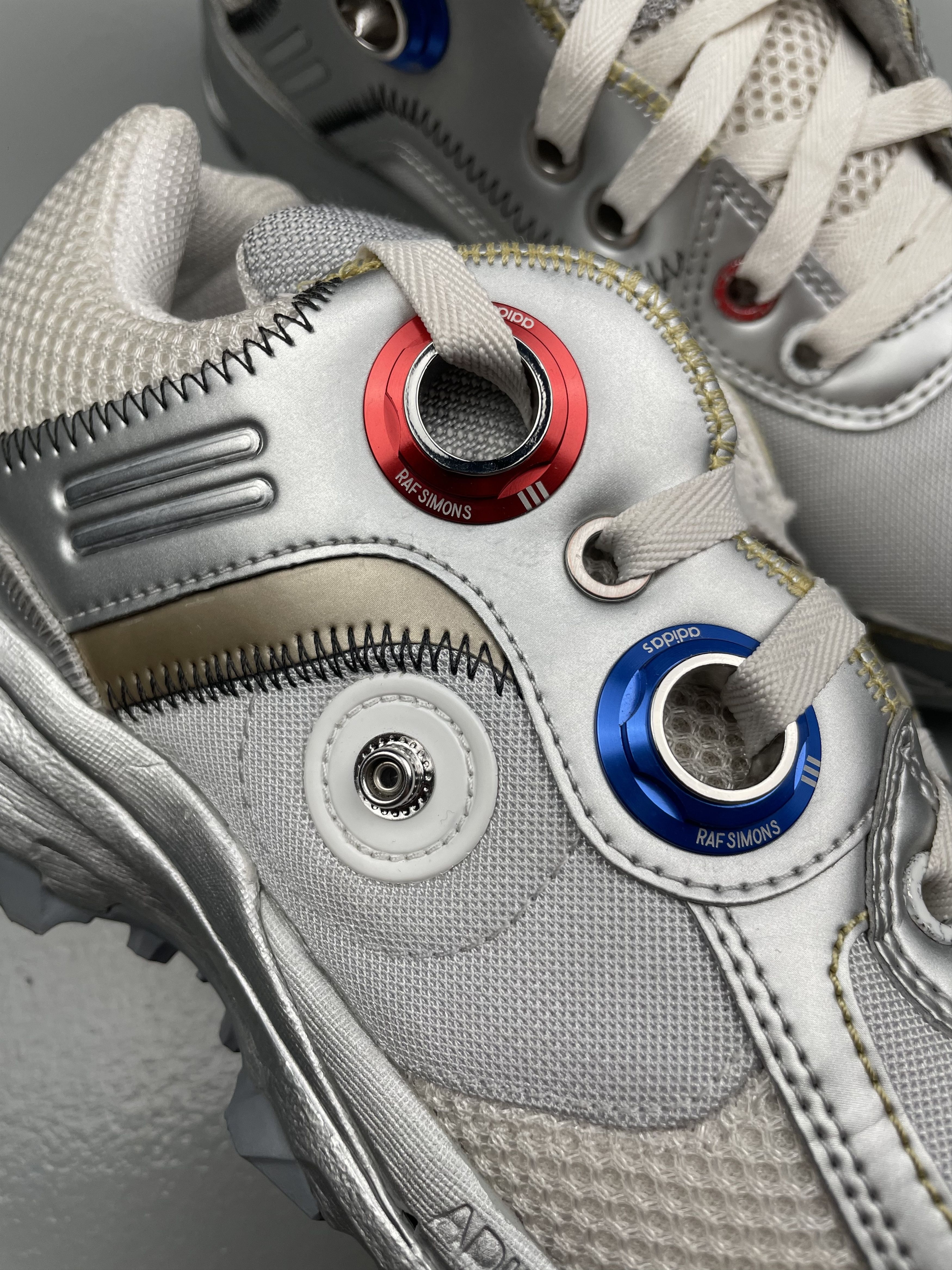 Raf Simons adidas X Raf Simons A/W 2015 Response Trail Robot - size 42 Size US 8.5 / EU 41-42 - 8 Thumbnail
