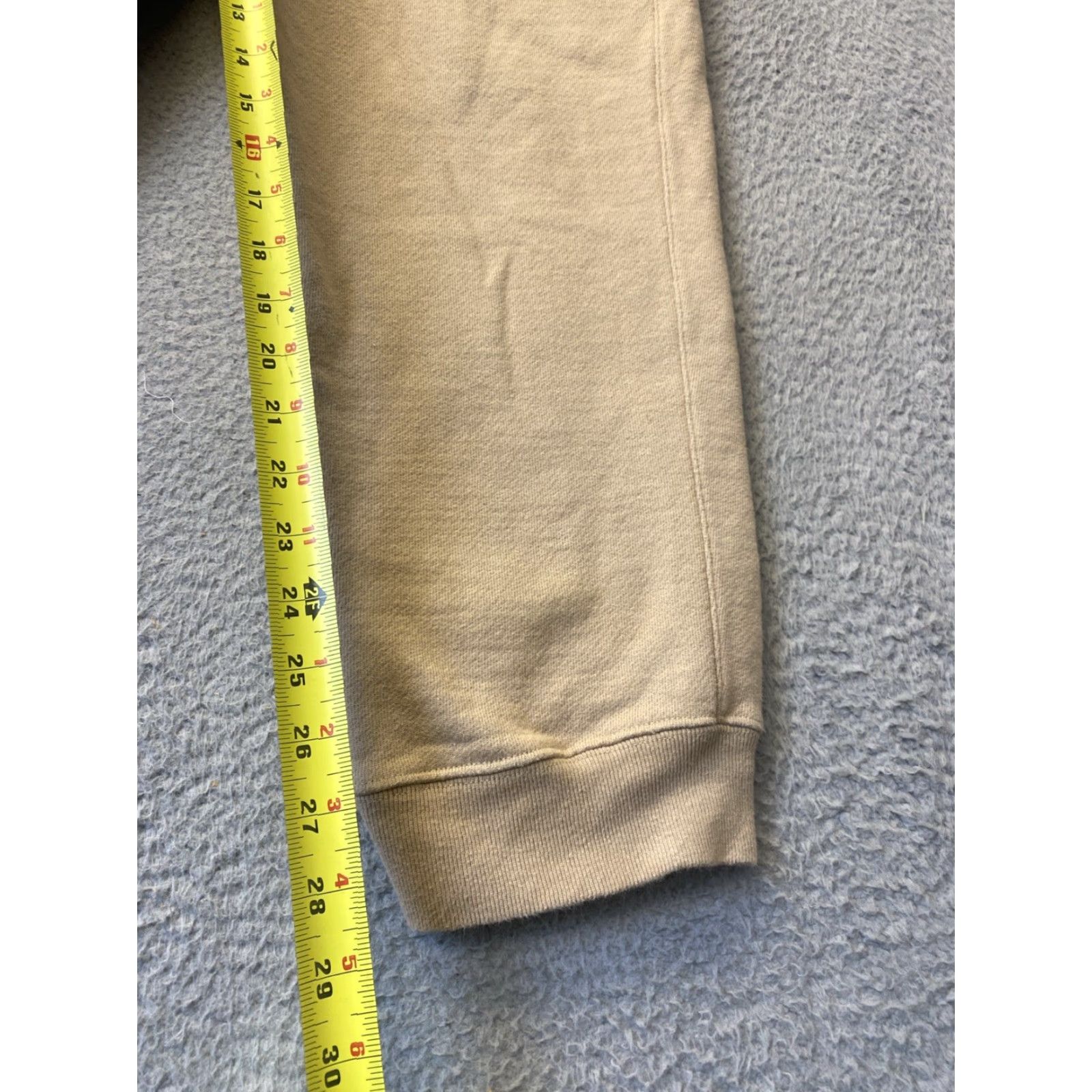 Champion CHAMPION Jogger Sweatpants Men XL Tan Athletic Activewear with Pockets Tie Drawstring Tailored Tapered Leg Mens XL Tan Joggers 157-1 Size US 36 / EU 52 - 6 Thumbnail