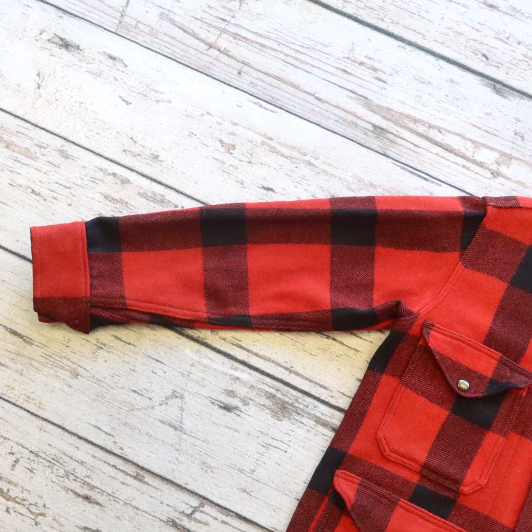 Vintage VINTAGE LL Bean Wool Jacket Mens 40 Red Parka Wool Jacket 40 Mens Red Vintage LL Bean Wool Jacket Size US XXS / EU 40 - 4 Thumbnail