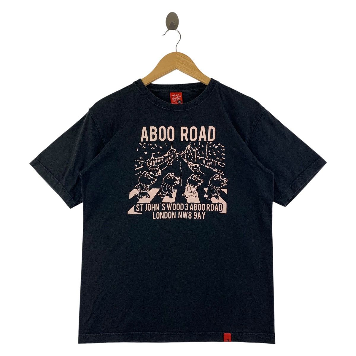 Japanese Brand × Studio D'Artisan STUDIO D’ARTISAN aboo road parody the Beatles abbey road tee Size US L / EU 52-54 / 3 - 1 Thumbnail