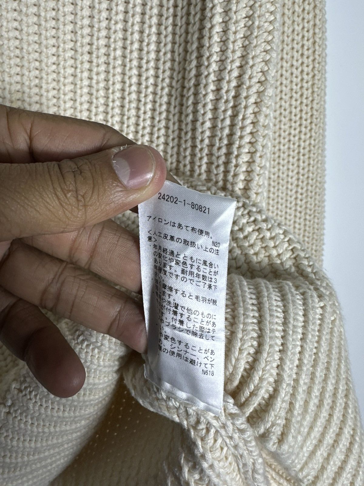 A.P.C. A.P.C Patch Military Knitwear Size US S / EU 44-46 / 1 - 10 Thumbnail