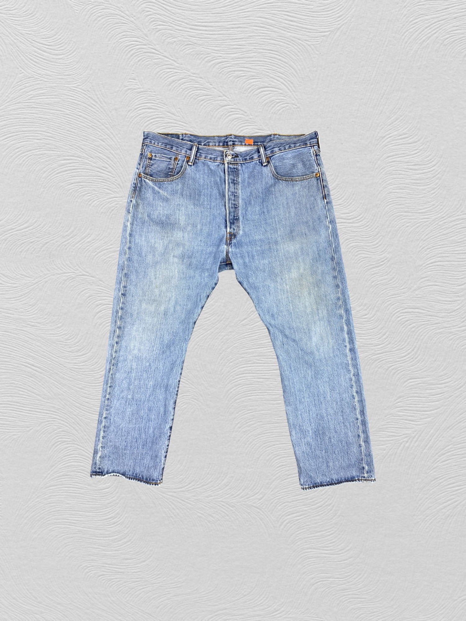 Levi's Mid Blue Vintage Levi's 501 Jeans 39x29 Denim -JN1685 Size US 39 - 1 Thumbnail