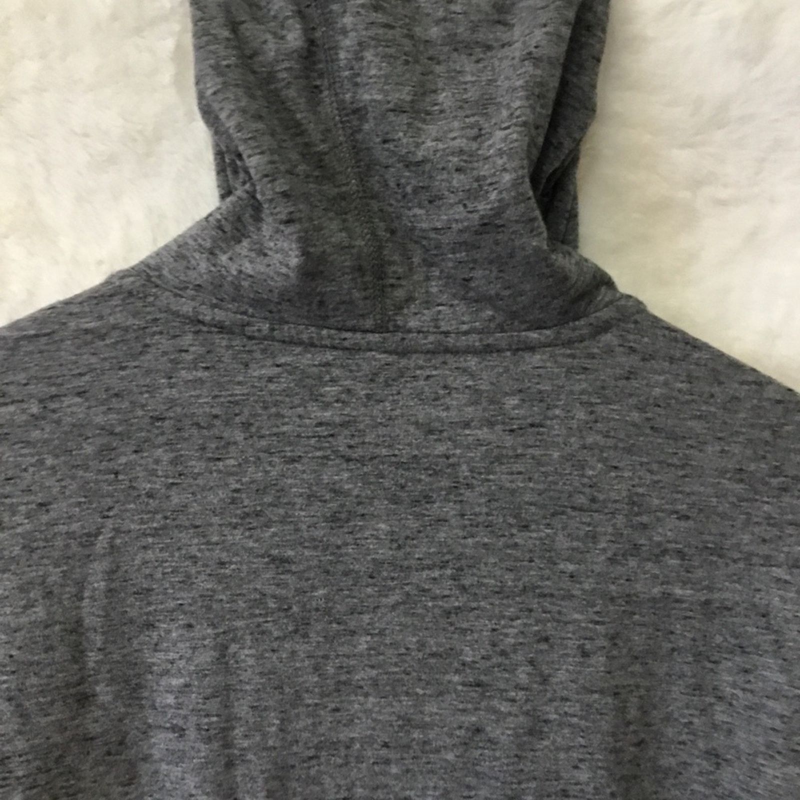 American Eagle Outfitters American Eagle Outfitters Gray Soft Hoodie Size M / US 6-8 / IT 42-44 - 9 Thumbnail