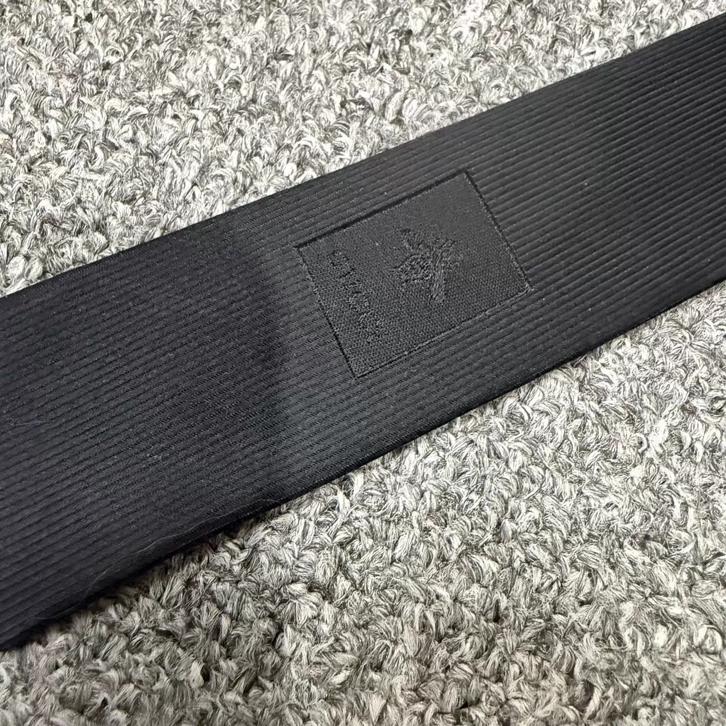 Gucci Gucci Black Bee Embroidered Tie Unused with Tags Size ONE SIZE - 2 Thumbnail