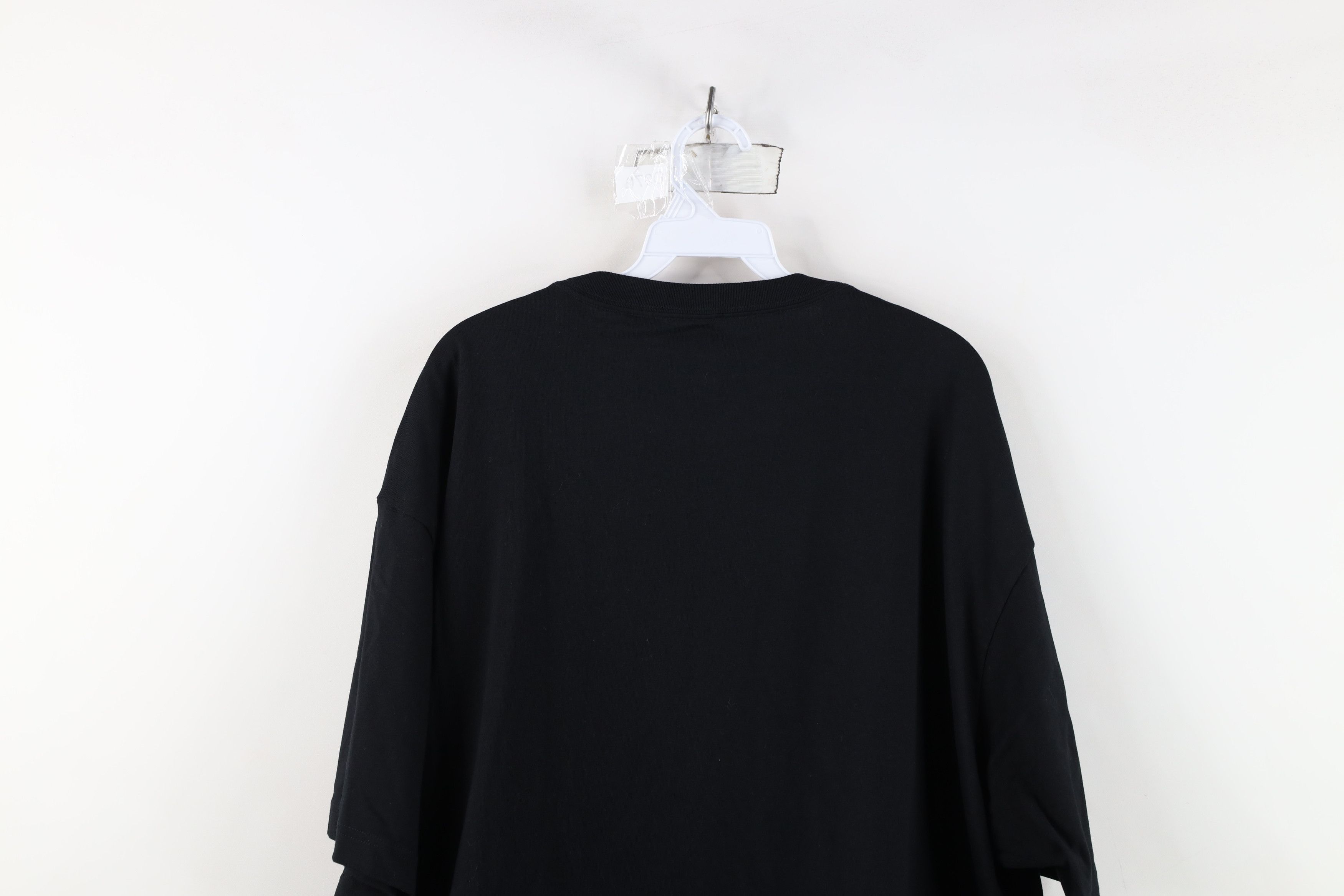 Uniqlo New Uniqlo x Star Wars The Empire Strikes Back T-Shirt Size US XL / EU 56 / 4 - 14 Thumbnail