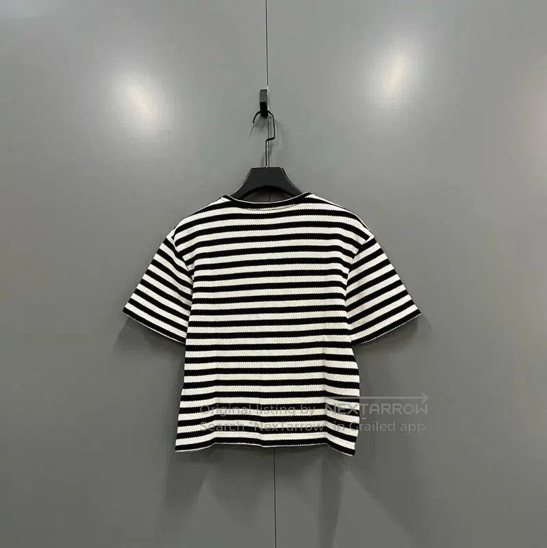 Valentino Valentino Striped Short Sleeve Crop T-Shirt . Size M / US 6-8 / IT 42-44 - 2 Thumbnail