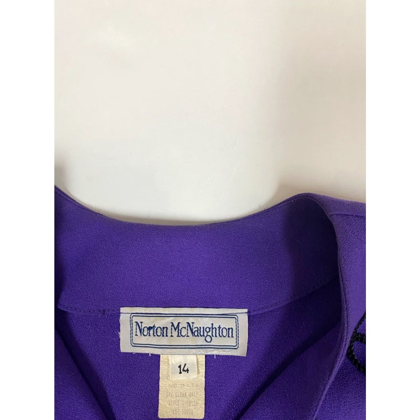Vintage Norton McNaughton Womens Blazer 14 Purple Tuxedo Notch Lapel Single-Breasted Lightweight Mid-Length Modern Dress Jacket Size XL / US 12-14 / IT 48-50 - 5 Thumbnail