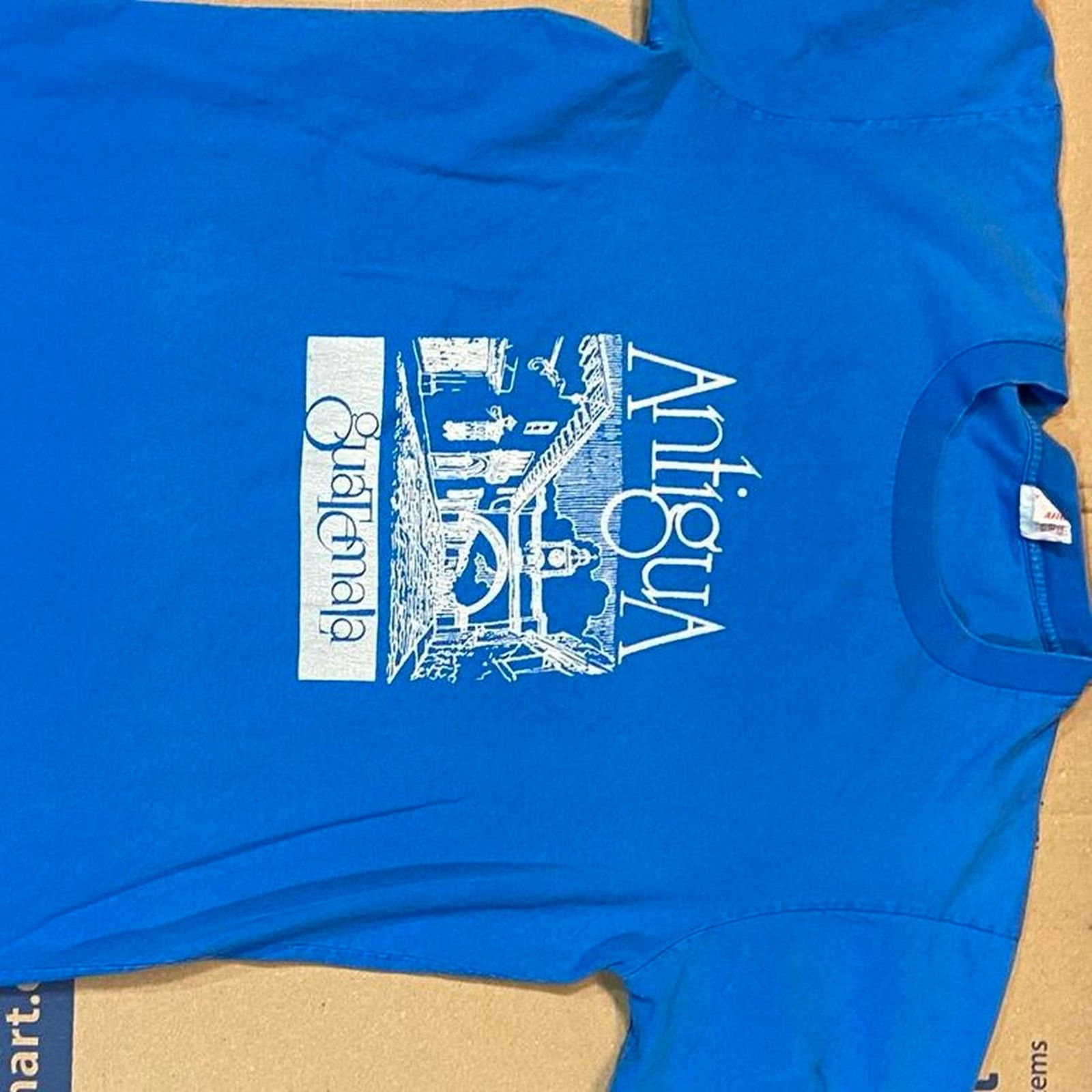 Hanes 90s antigua Guatemala tee shirt Size US XL / EU 56 / 4 - 2 Thumbnail