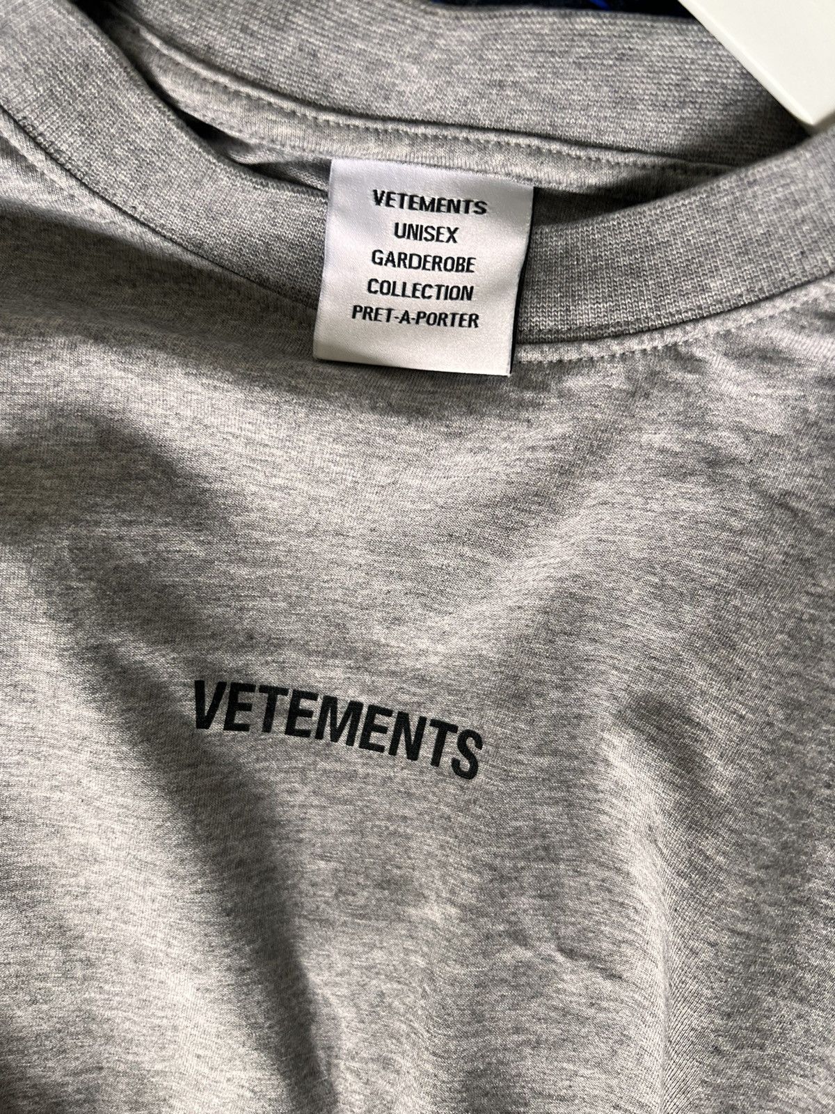 Vetements Vetements Logo Patches Oversized Tshirt Size US S / EU 44-46 / 1 - 3 Thumbnail