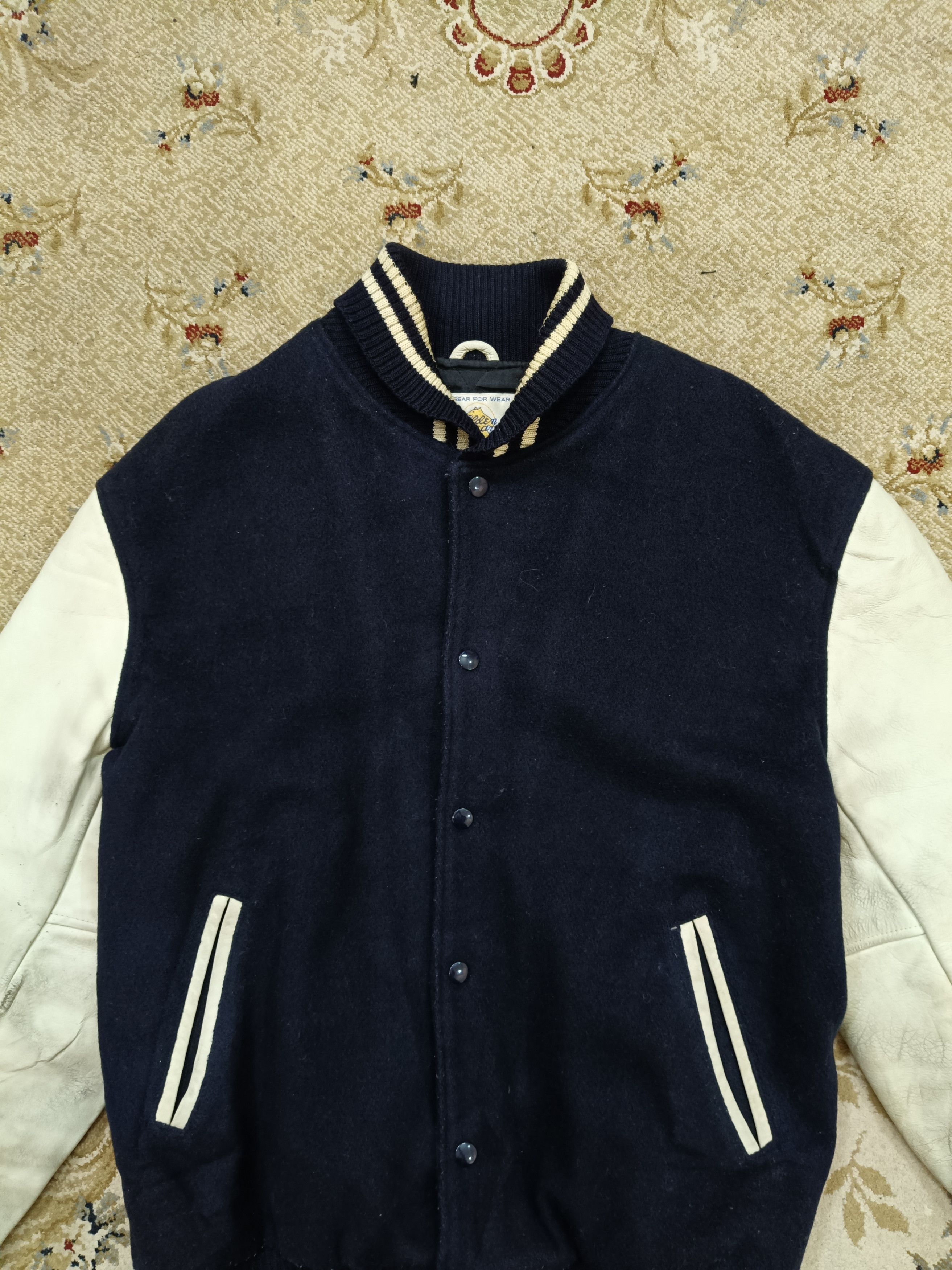 Golden Bear × Vintage Vintage Wool Golden Bear Varsity With Leather Sleeves Size US L / EU 52-54 / 3 - 2 Thumbnail