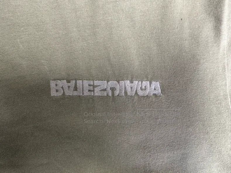 Balenciaga Balenciaga Letter Embroidered Crew Neck Short Sleeve T-Shi Size US S / EU 44-46 / 1 - 3 Thumbnail