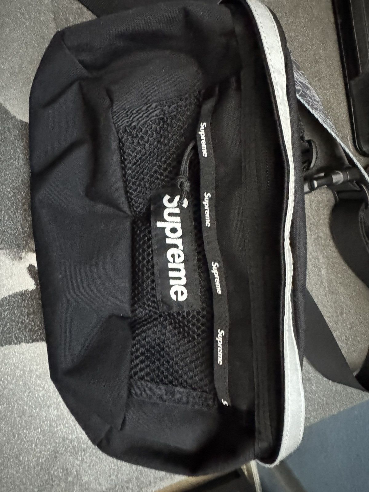 Supreme Supreme Waist Bag Black (SS24) | Grailed