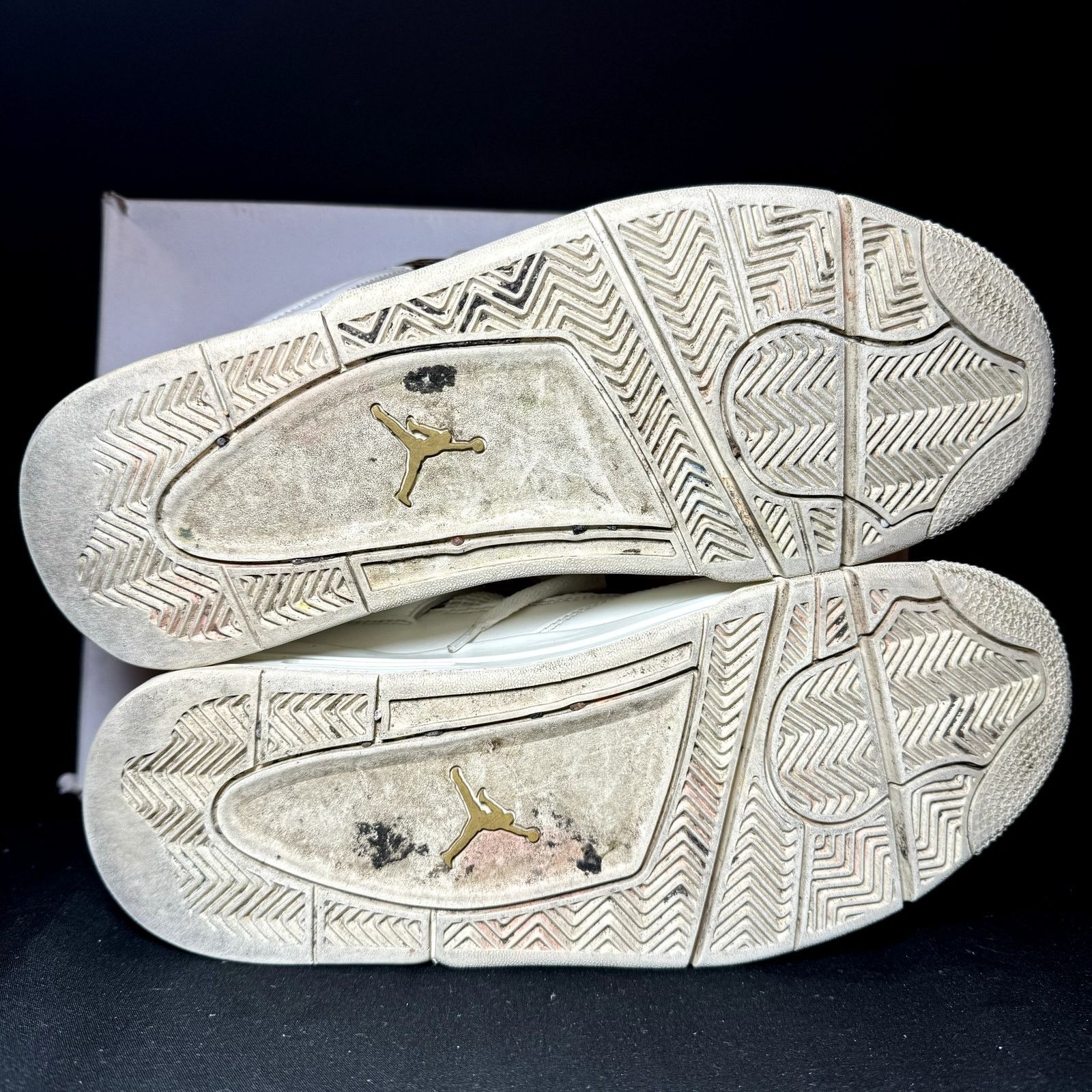 Jordan Brand × Nike Size 12 Nike Air Jordan 4 Retro Metallic Gold Women's Shoes Size US 12 / IT 42 - 7 Thumbnail