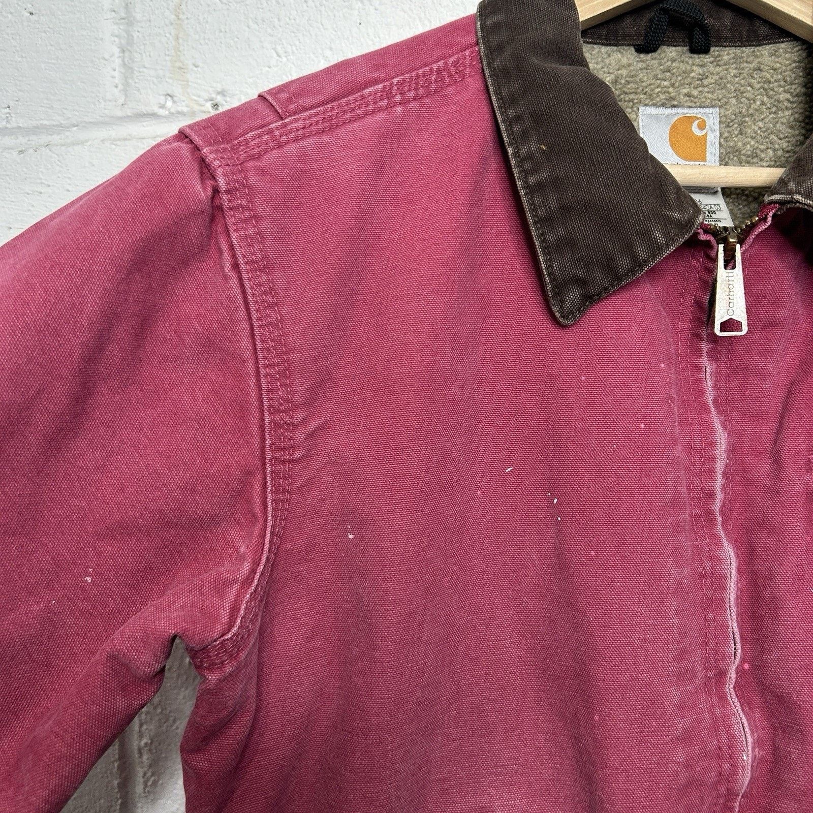Carhartt Y2K Carhartt Sherpa-Lined Detroit Jacket “Raspberry” WJ097 Size S / US 4 / IT 40 - 6 Thumbnail