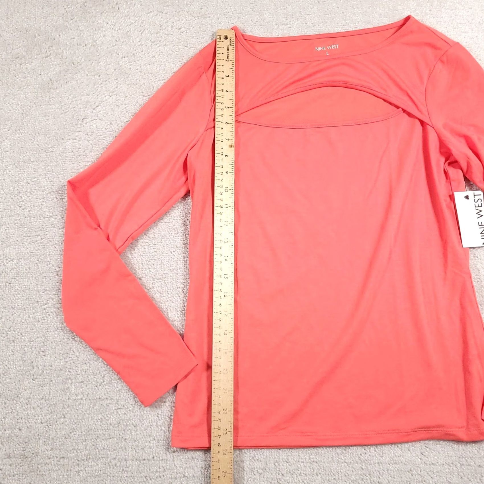 Nine West Nine West Shirt Women's Large Coral Keyhole Neckline Athletic Stretch Yoga Size L / US 10 / IT 46 - 7 Thumbnail