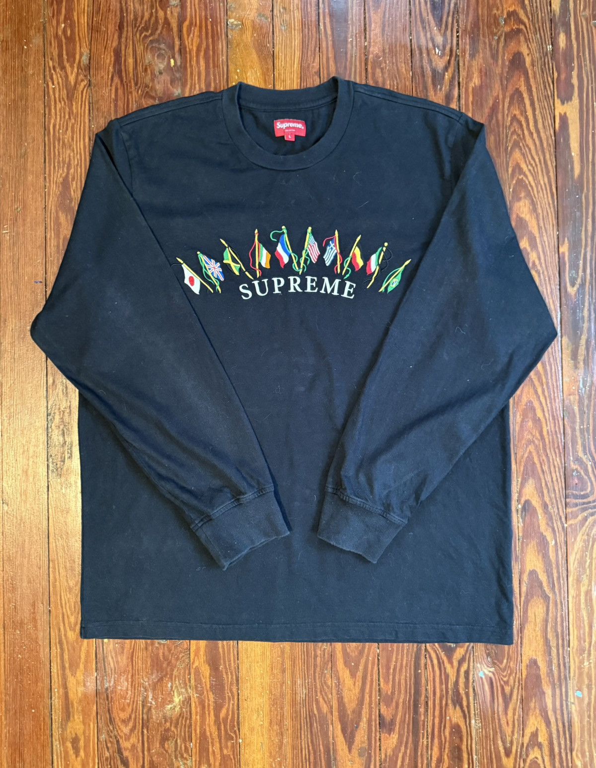 Supreme Supreme Flags L/S Top Size US L / EU 52-54 / 3 - 1 Thumbnail