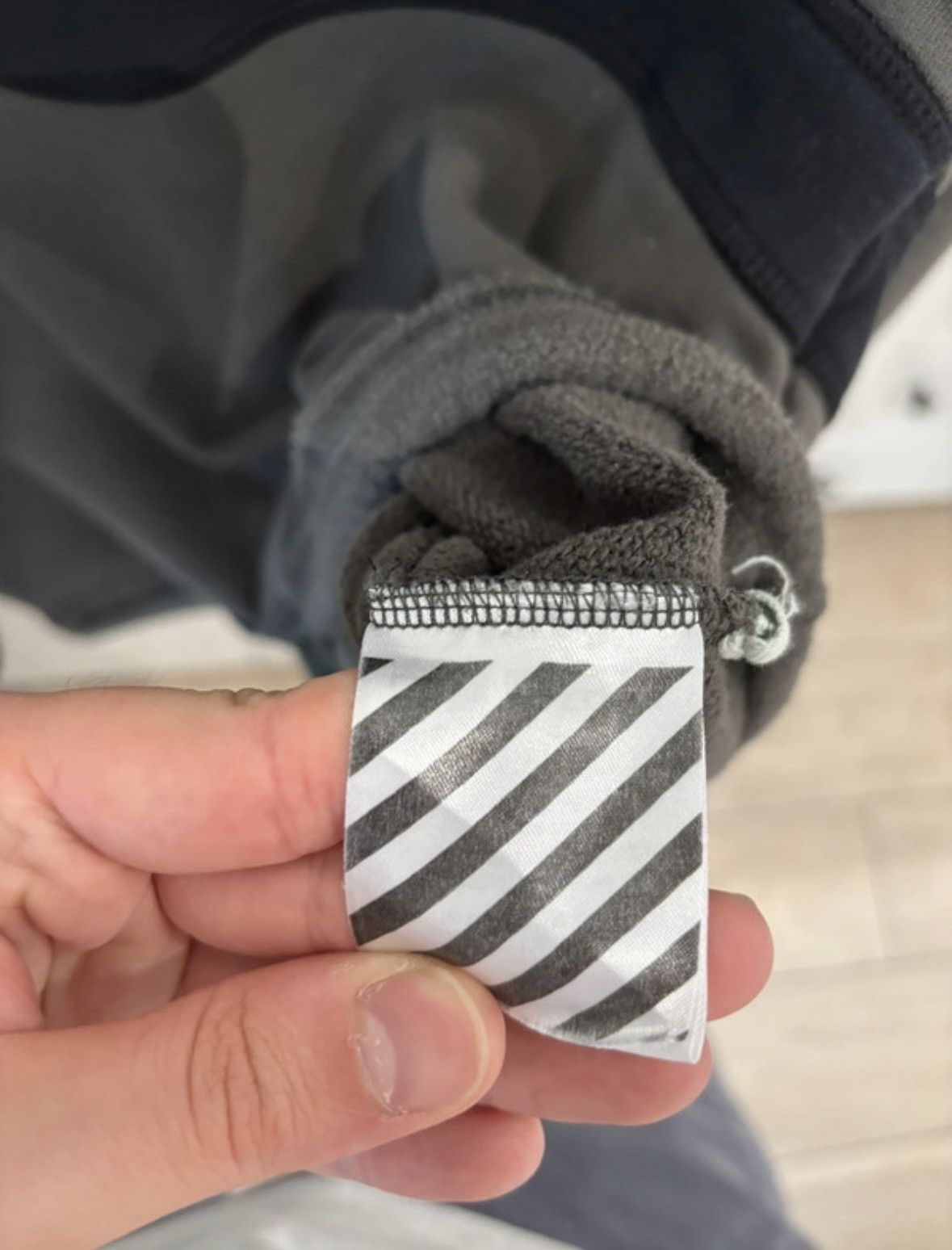 Off-White Off White Crop Top Size XS / US 0-2 / IT 36-38 - 4 Thumbnail