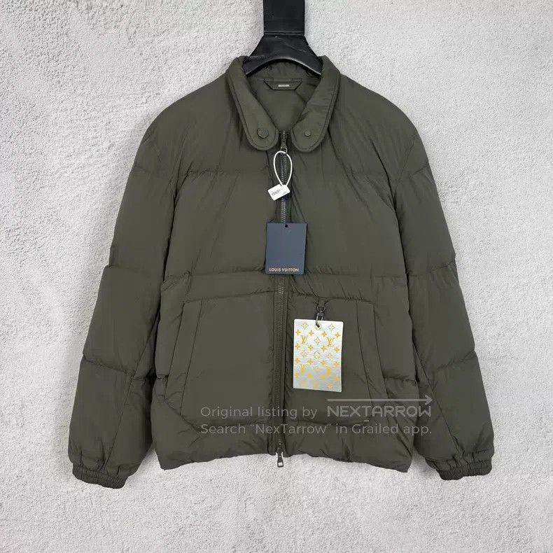 Louis Vuitton Louis Vuitton Green dark grain full-print reversible down Size US S / EU 44-46 / 1 - 3 Thumbnail