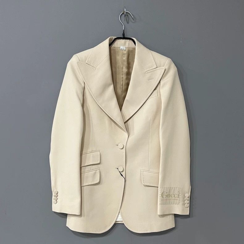 Gucci White logo embroidered lapel suit