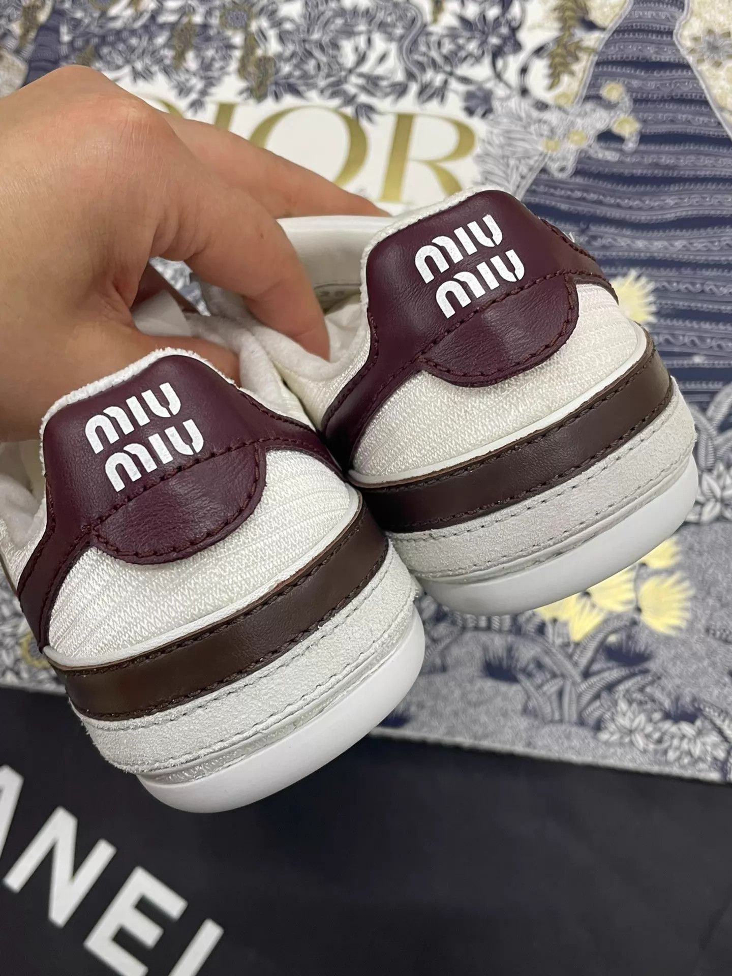 Miu Miu MIU MIU Wine Red Thin Sole Gymnasium Sneakers 37 Size US 6.5 / IT 36.5 - 5 Thumbnail