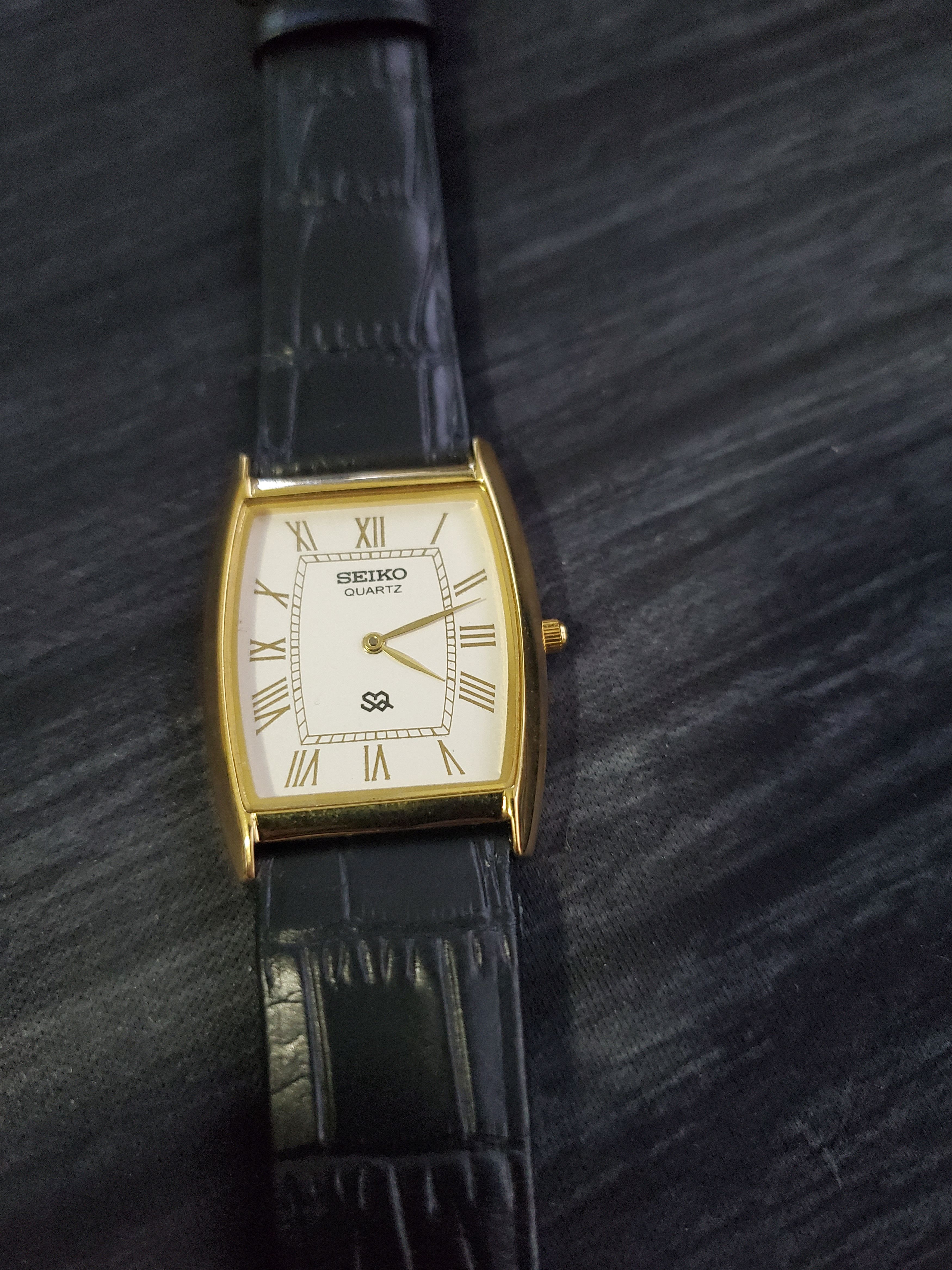 Seiko SEIKO 3M22-0A70 Titanium 18K Gold Bezel Dolce Kinetic Watch