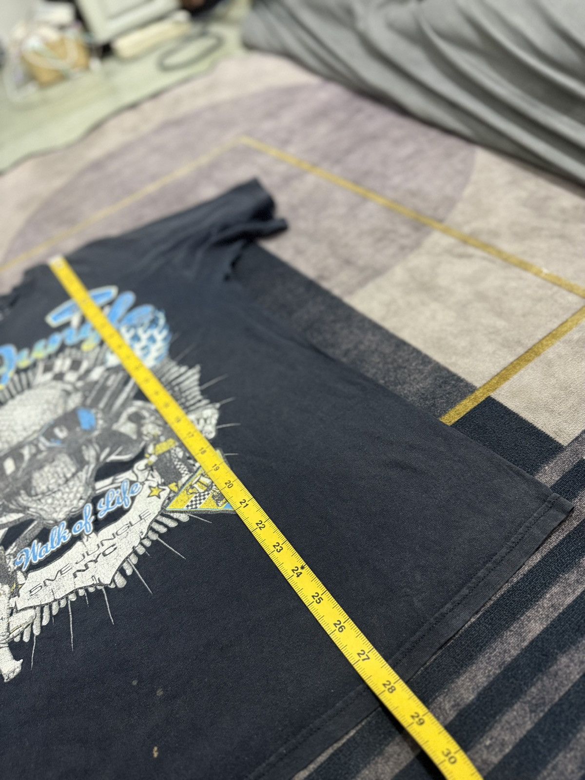 Vintage 5IVE JUNGGEL SKULL ART TSHIRT Size US XL / EU 56 / 4 - 12 Thumbnail