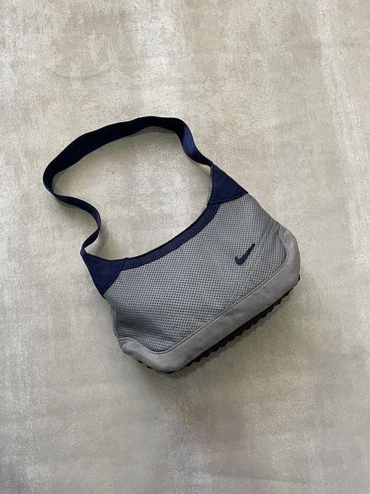 Nike vintage baguette bag hot sale