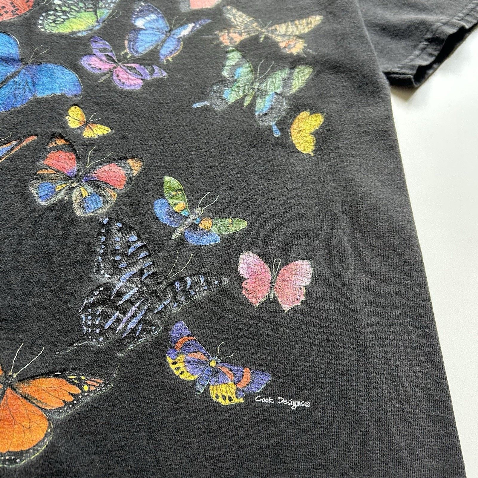 Vintage Vintage 90s Butterfly Nature Art T Shirt Small Faded Black Size US S / EU 44-46 / 1 - 3 Thumbnail