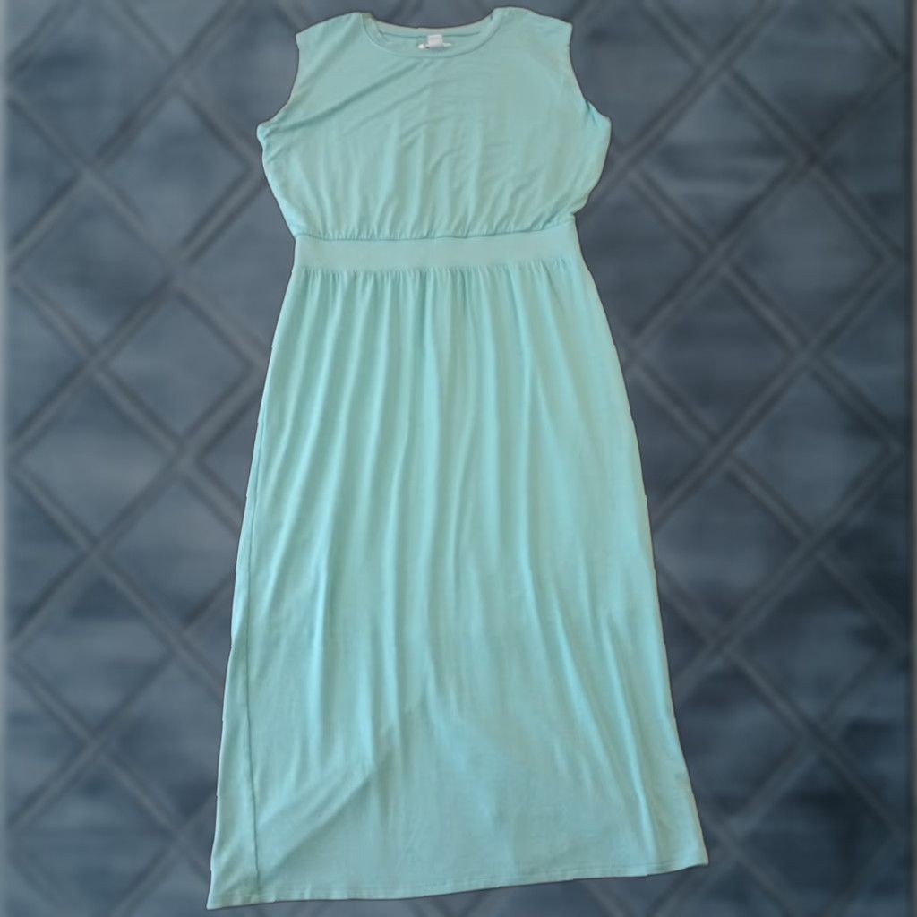 Athleta Athleta Maxi Dress M Blue Long Sleeveless Pullover Lined Slit Size M / US 6-8 / IT 42-44 - 1 Thumbnail
