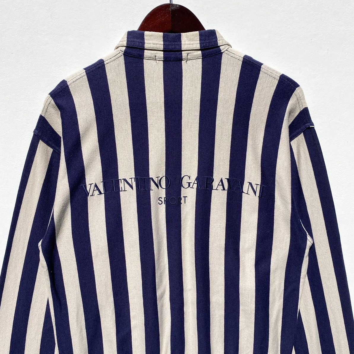 Valentino Vintage 90s Valentino Garavani Sport Half Zip Sweatshirt Size US M / EU 48-50 / 2 - 4 Thumbnail