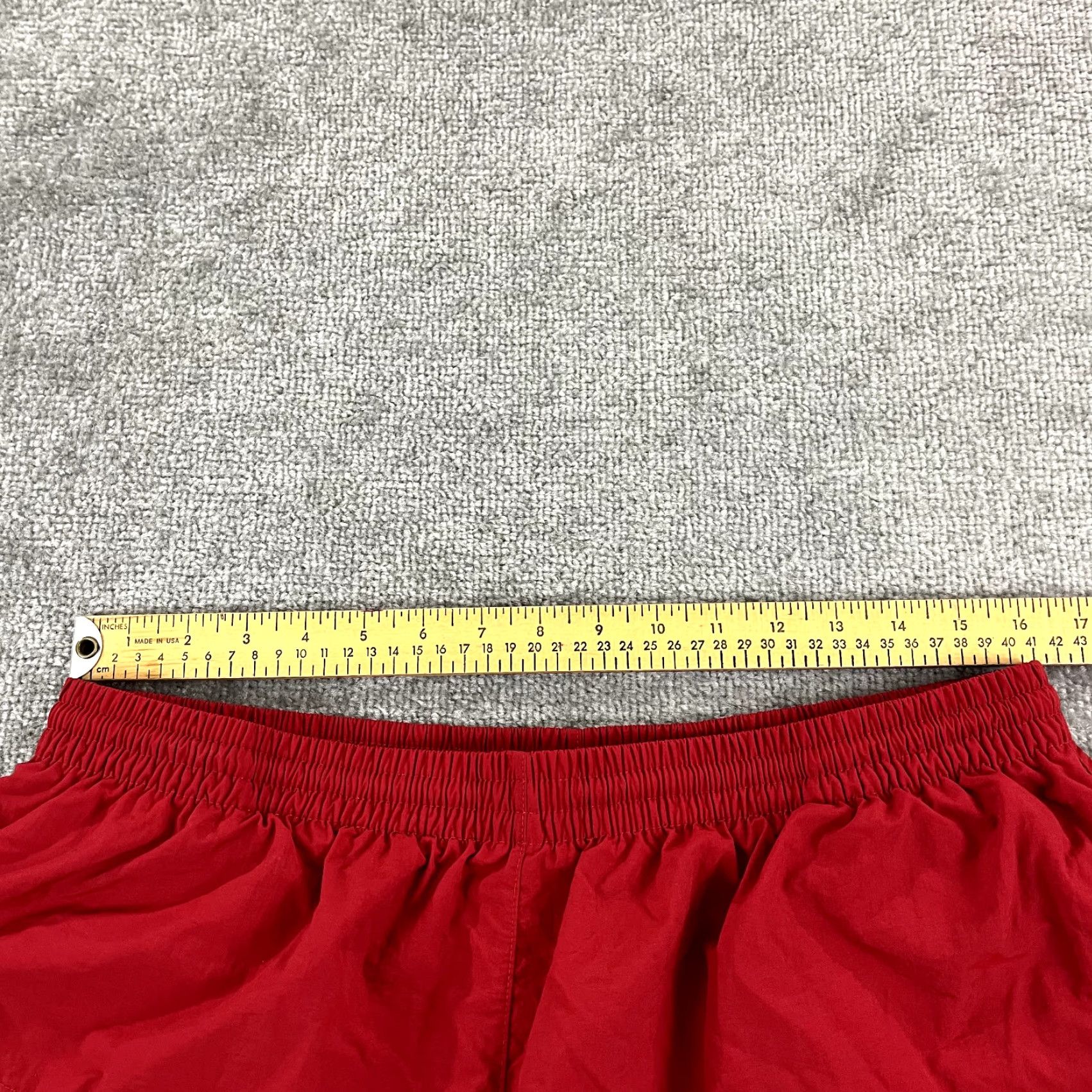 Mitchell & Ness VINTAGE MITCHELL & NESS Shorts Mens 2XL-XXL 7" Red Black Chicago Bulls NBA Basketball Shorts Mens Regular 2XL Black Red Bulls Size US 39 - 6 Thumbnail