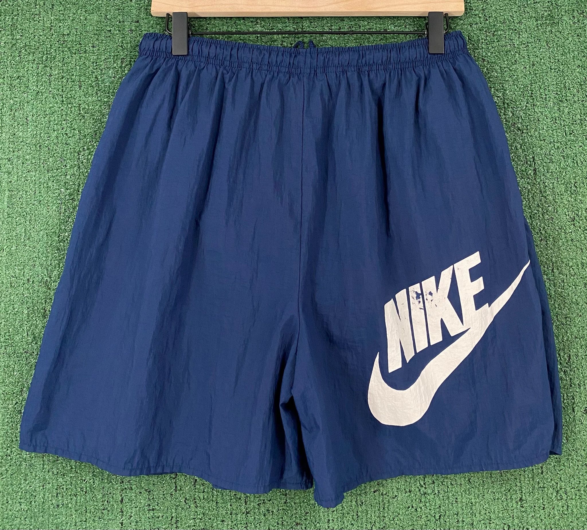 Nike 90’s Nike Spellout White Tag Navy Windbreaker Shorts Large Size US 36 / EU 52 - 7 Thumbnail