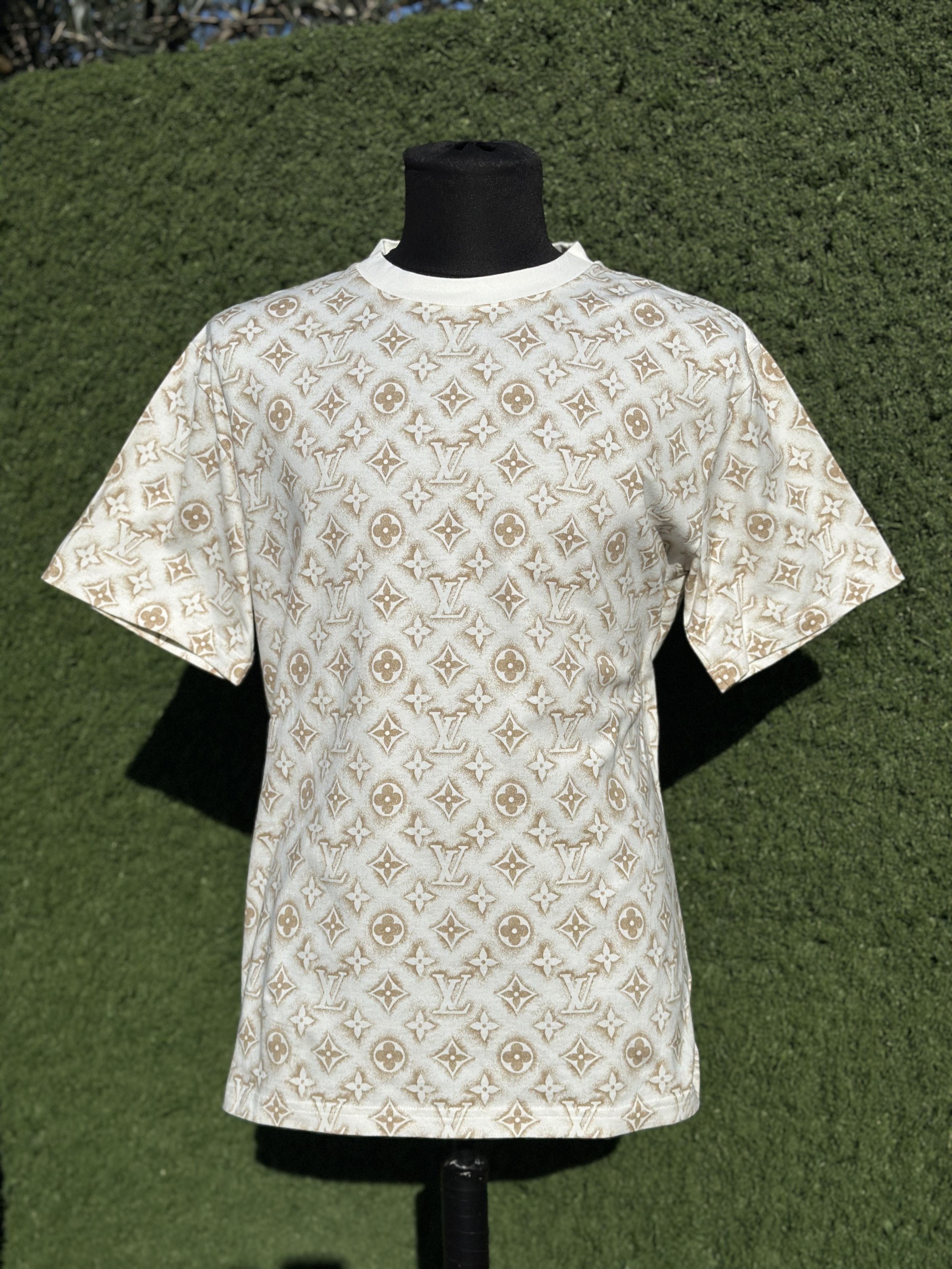 LOUIS VUITTON 花柄アートTシャツ