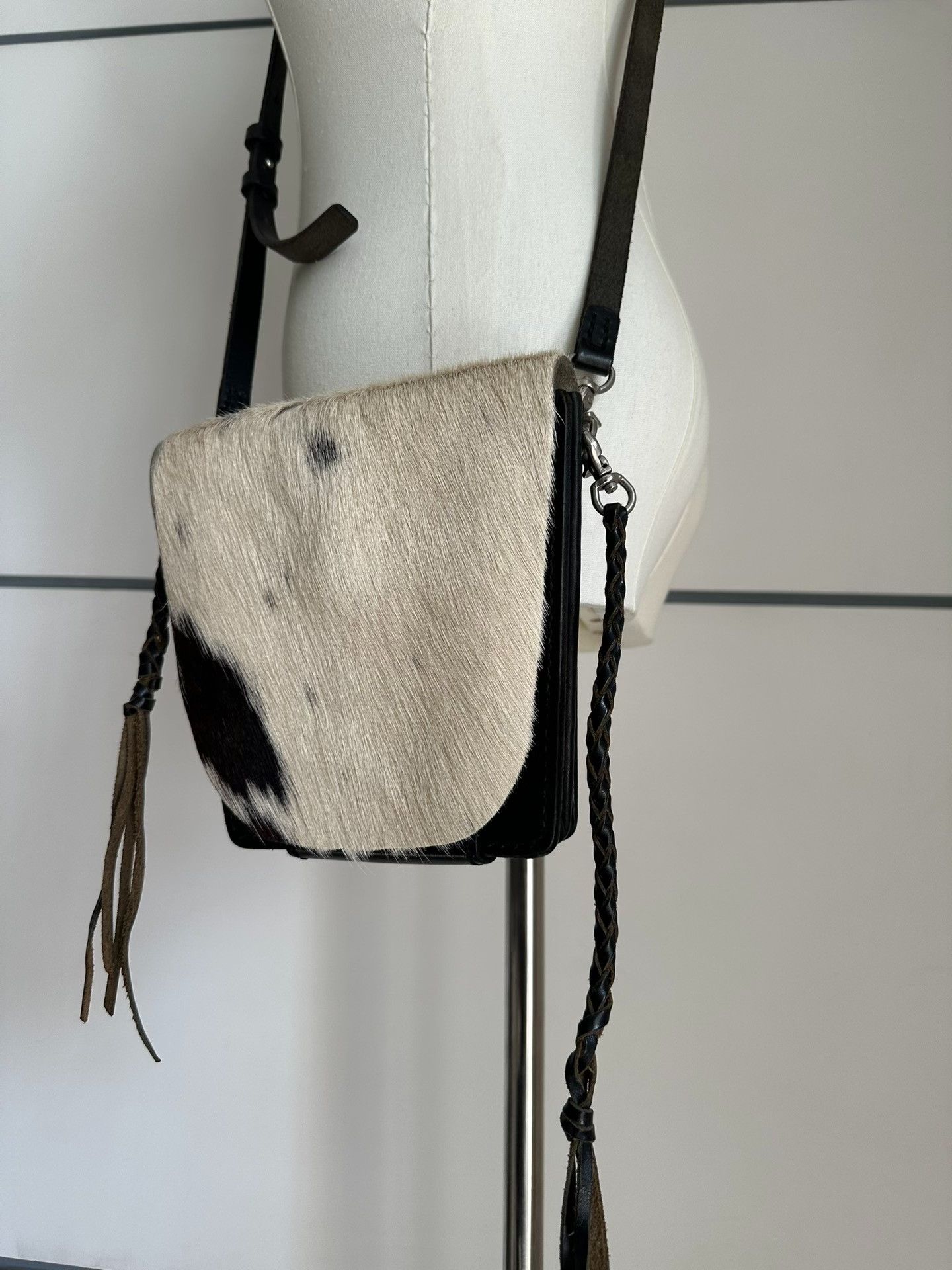Yohji Yamamoto YOHJI YAMAMOTO horse fur bag| Size ONE SIZE - 1 Thumbnail