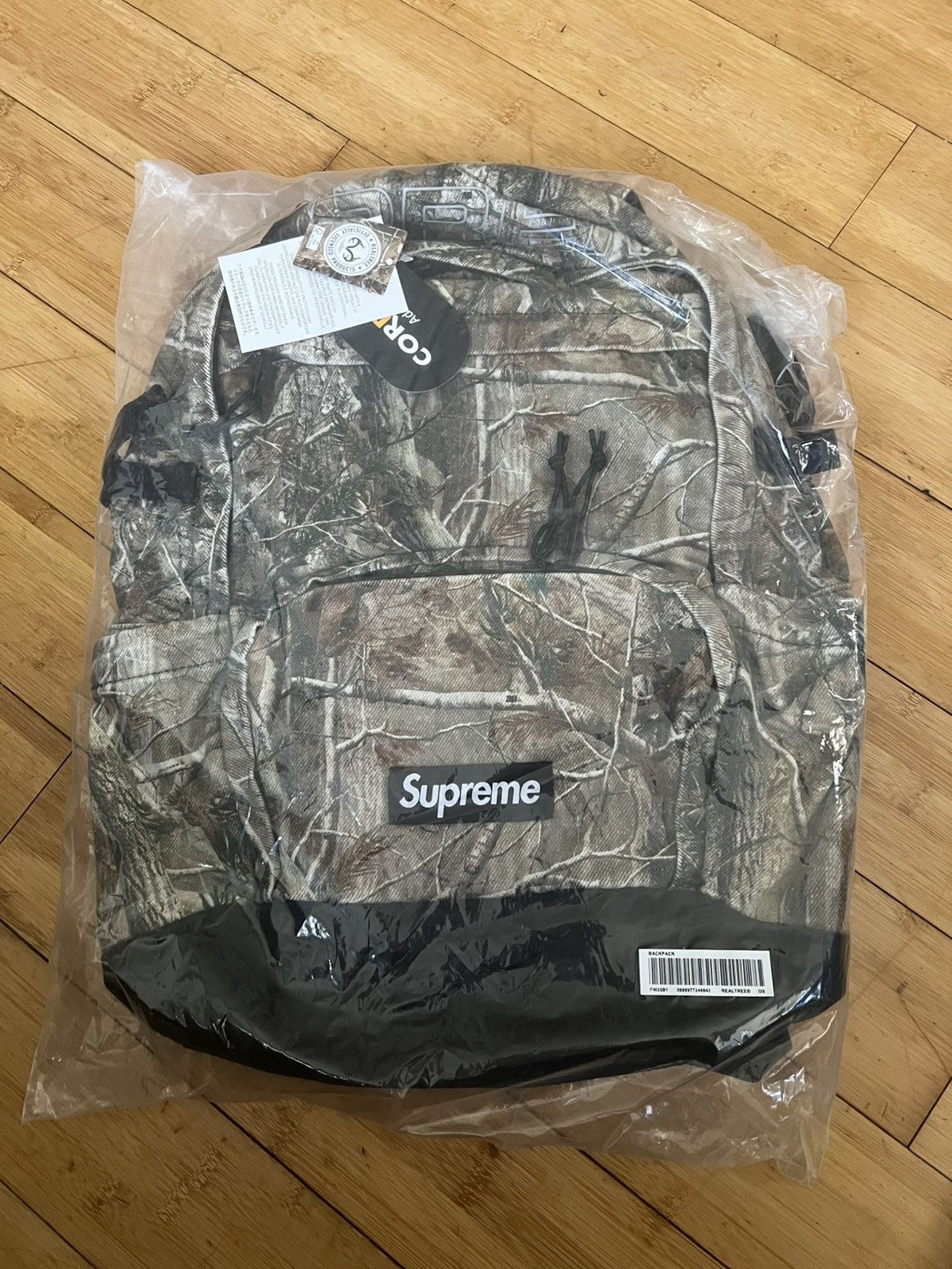 Supreme Supreme FW 2025 Camo Denim Backpack Size ONE SIZE - 1 Thumbnail
