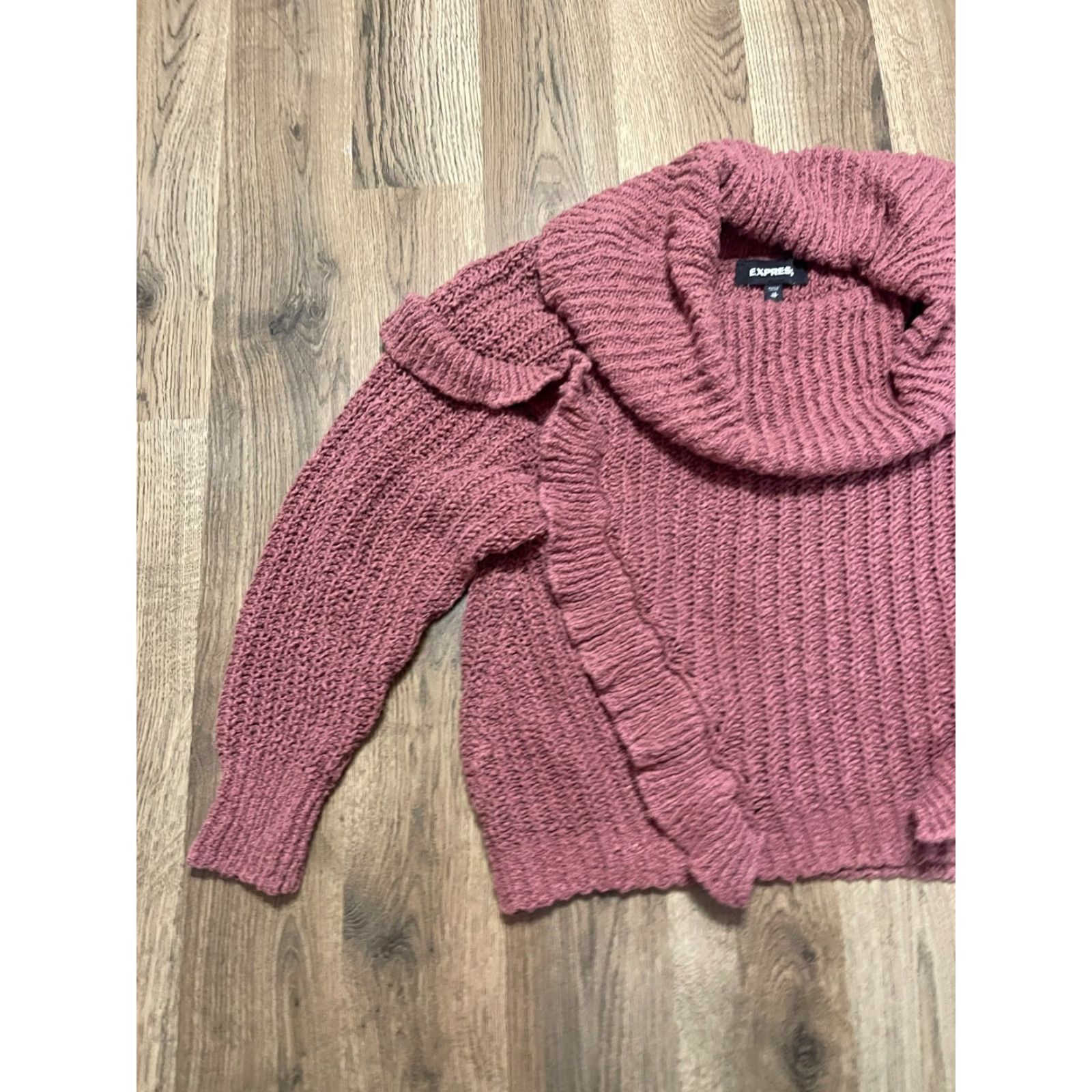 Express Express Sweater Women's Size XS Pink Turtleneck Ruffle Knit Pullover Size XS / US 0-2 / IT 36-38 - 3 Thumbnail