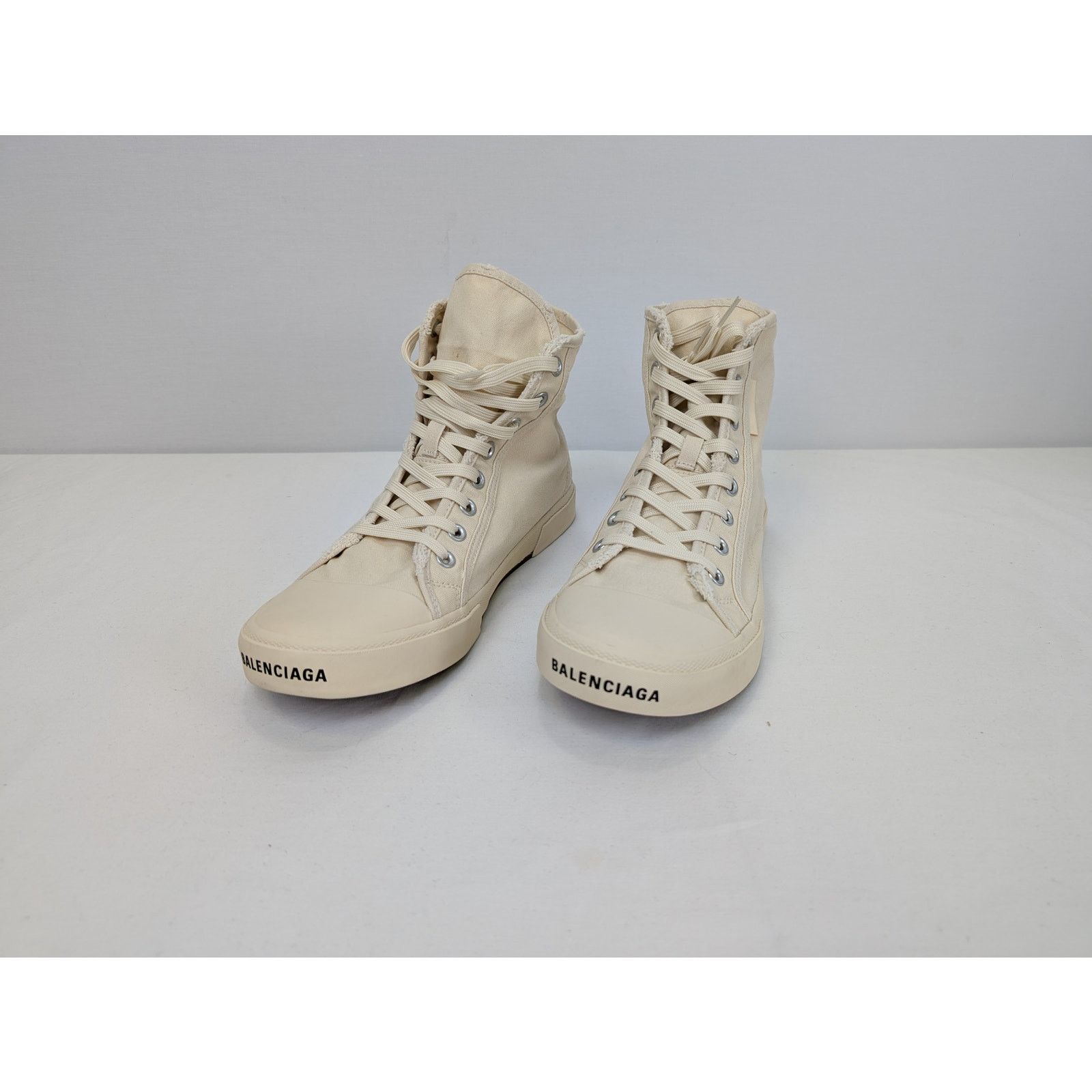 Balenciaga o1rshd1 Q:3 / Paris High Top Destroyed Sneakers Beige/White Size US 12 / EU 45 - 7 Thumbnail