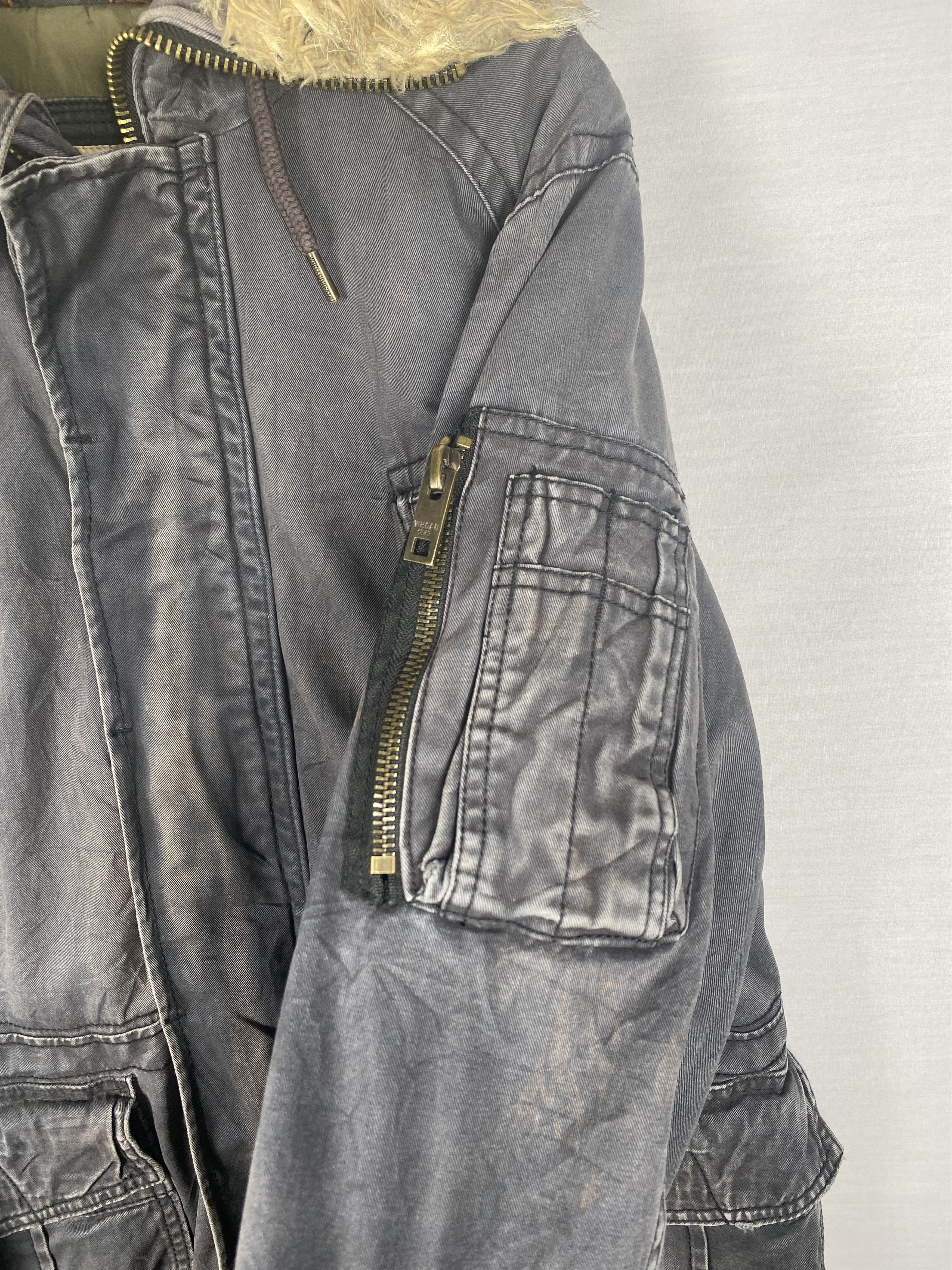 Vintage Vintage Who A. U. Sherpa Multi Pocket Zip Up Denim Jacket Size US L / EU 52-54 / 3 - 7 Thumbnail