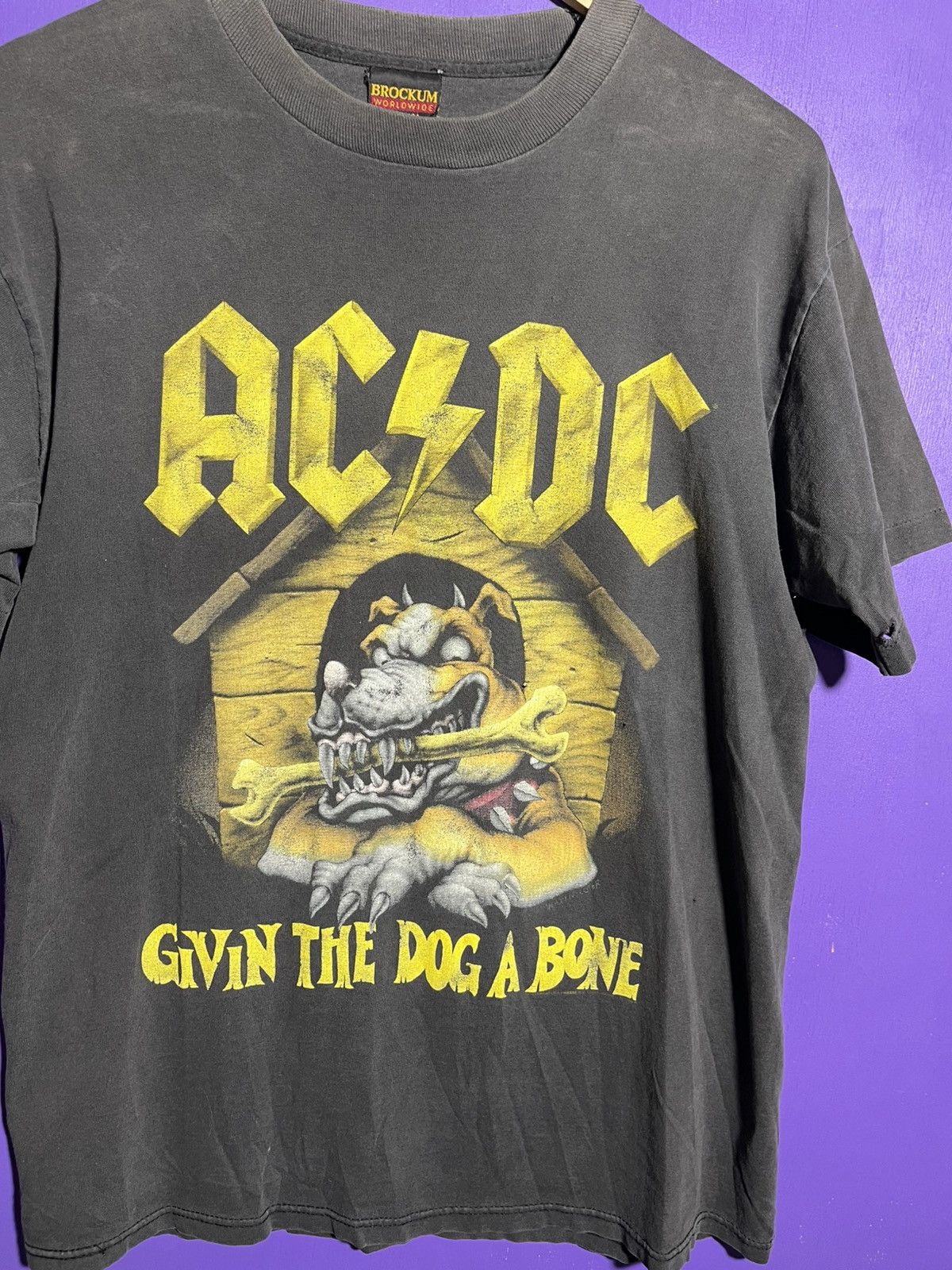 Band Tees × Vintage Vintage 90s AC/DC give the dog a bone tour tee Size US L / EU 52-54 / 3 - 3 Thumbnail