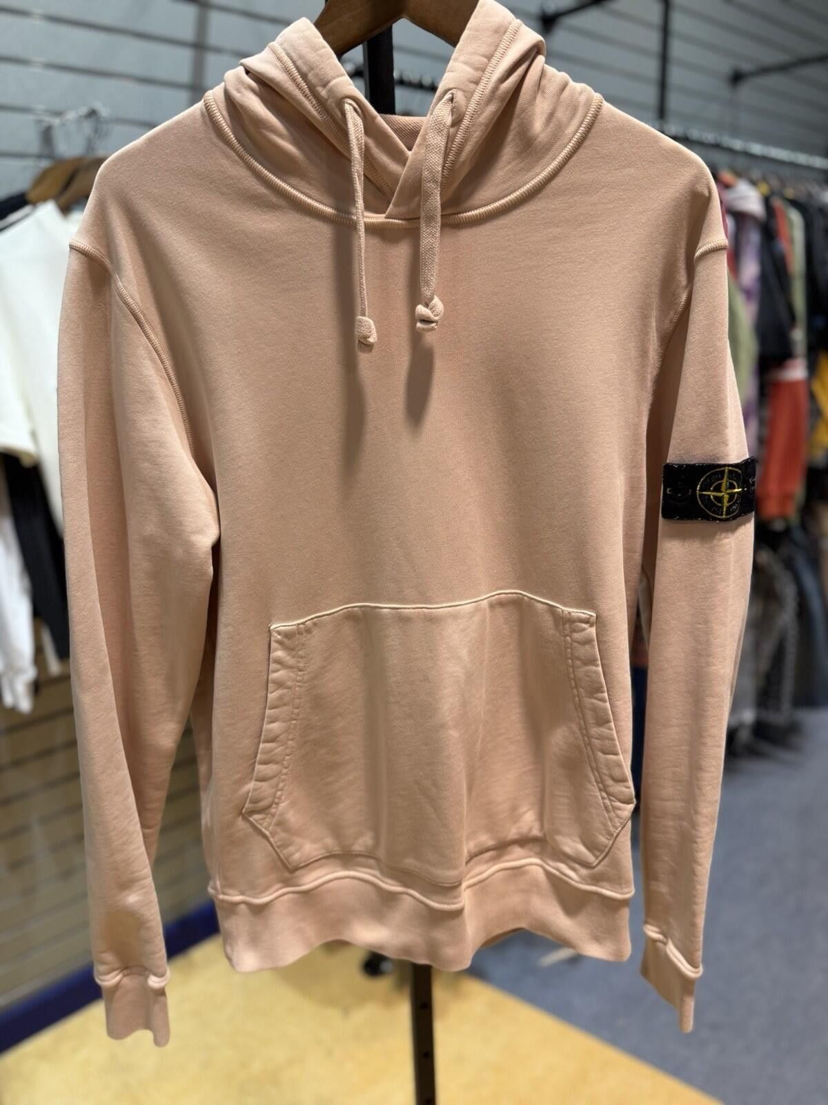 Stone Island STONE ISLAND ROSE QUARTZ COTTON PINK HOODIE (LARGE) Size US L / EU 52-54 / 3 - 2 Thumbnail