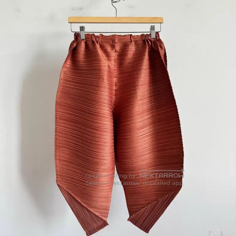 Issey Miyake Issey Miyake size:3 Red Pants Size 22" - 2 Thumbnail
