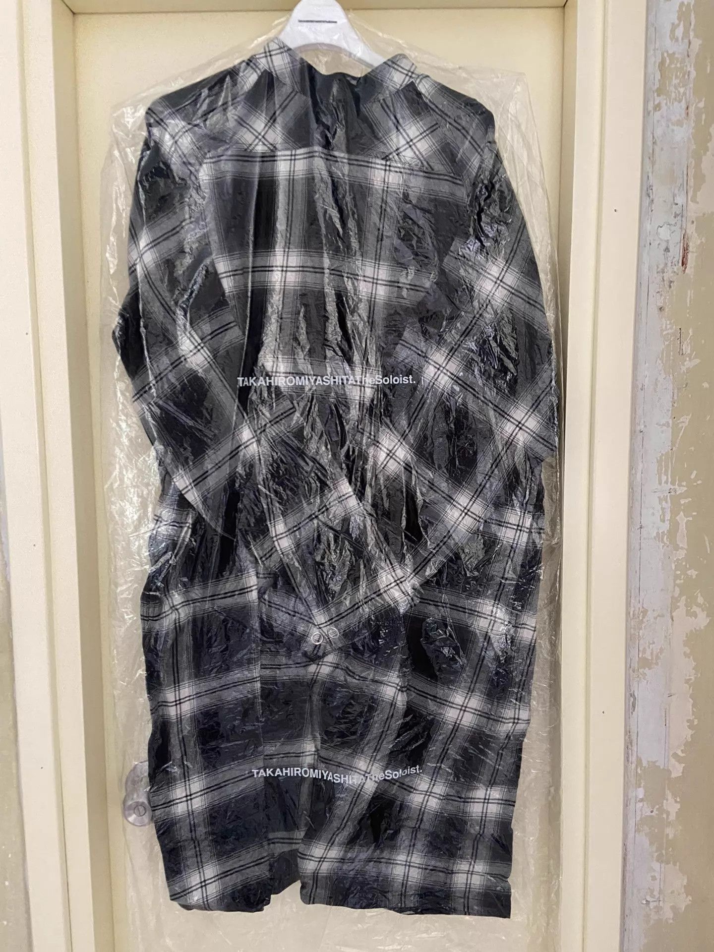 Takahiromiyashita The Soloist. soloist x Rafu Checkered Surgical Coat OS (2 Ways)One Size Size US S / EU 44-46 / 1 - 1 Thumbnail