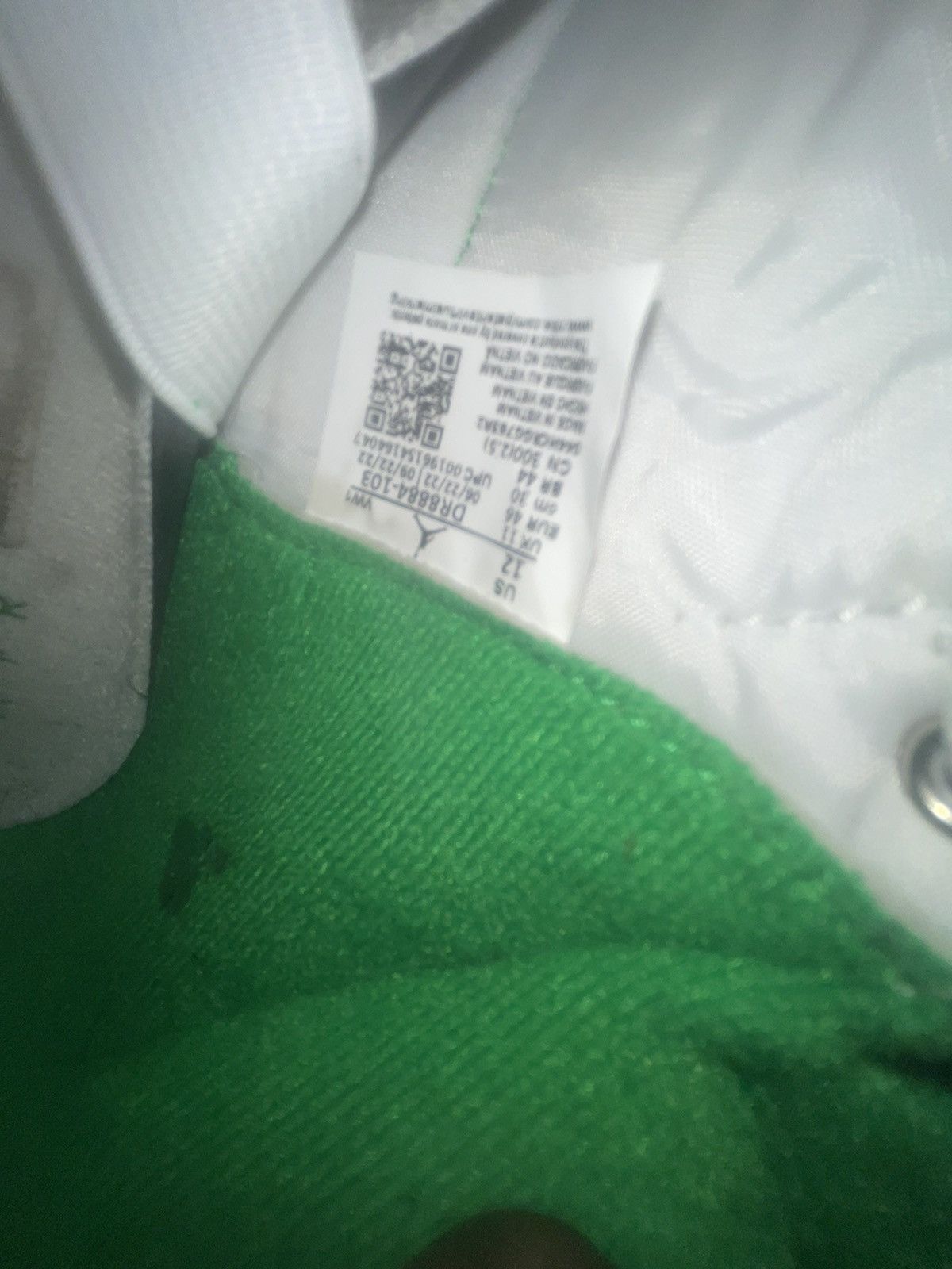 Jordan Brand Retr2 Size US 12 / EU 45 - 4 Thumbnail