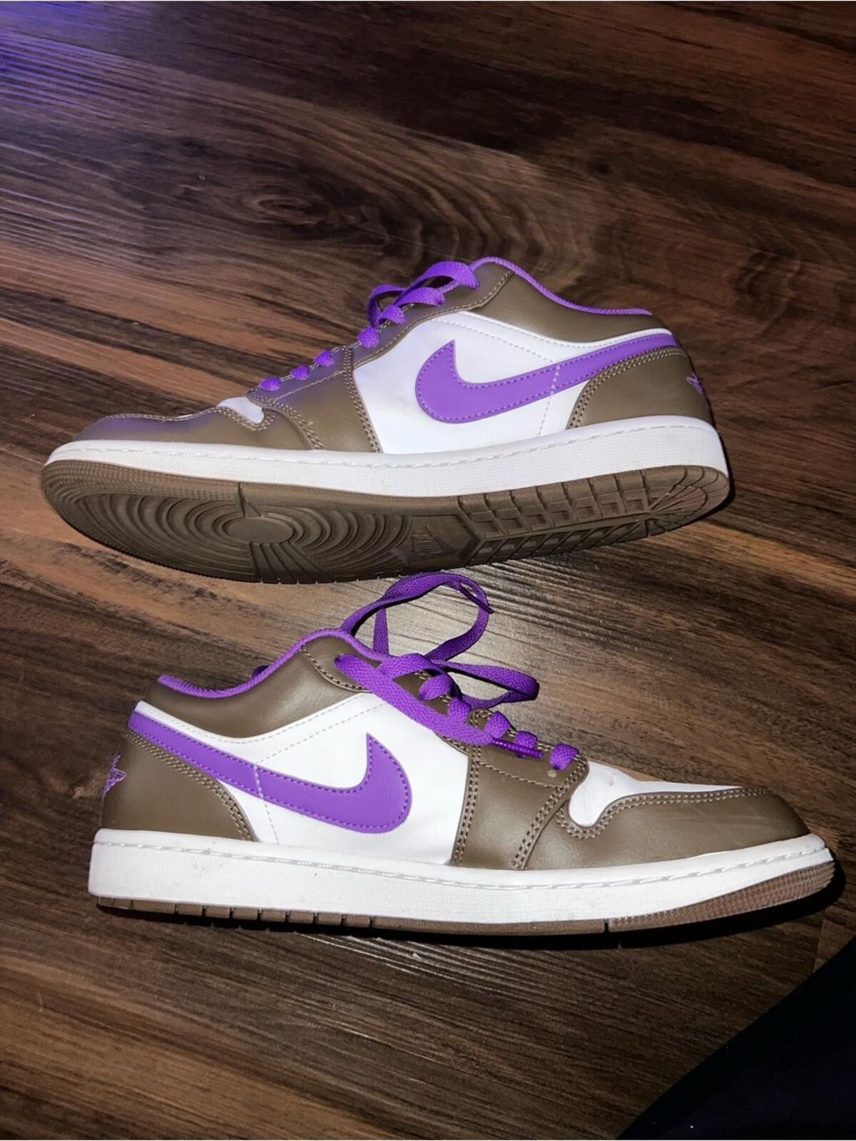 Jordan Brand Air Jordan 1 Low | Men’s Size 10 Brown, White & Purple Check Size US 10 / EU 43 - 2 Thumbnail