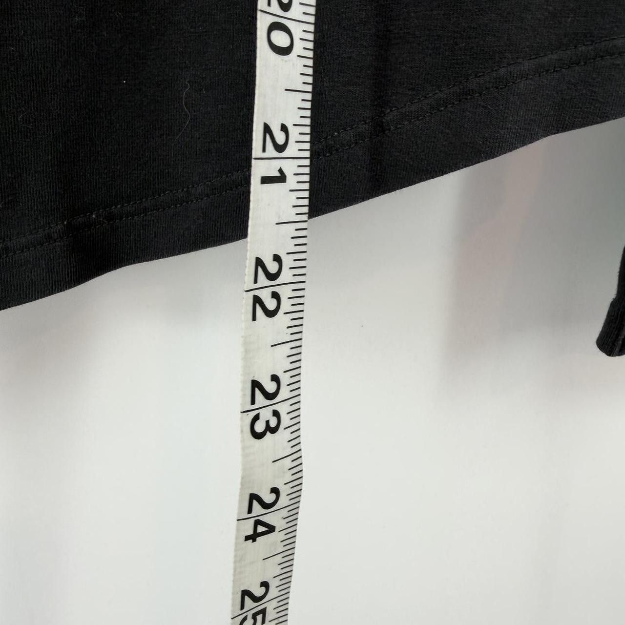 Lululemon Lululemon Women Black Long Sleeve Top Crew Neck Stretch Size S / US 4 / IT 40 - 3 Thumbnail