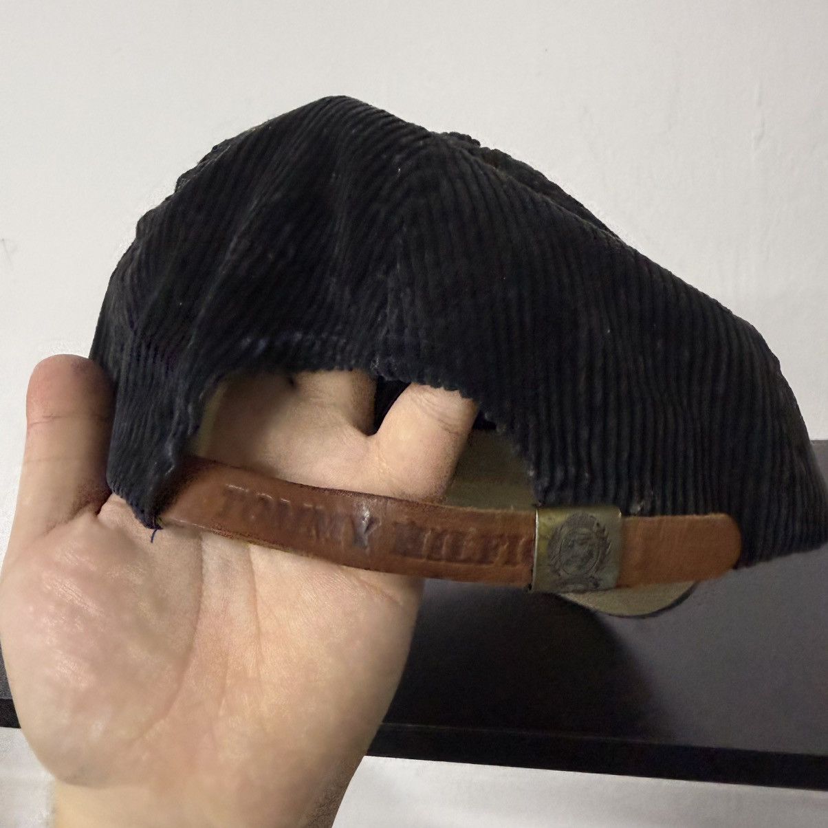 Tommy Hilfiger Vintage Tommy Hilfiger Corduroy Six Panel Hat Size ONE SIZE - 4 Thumbnail