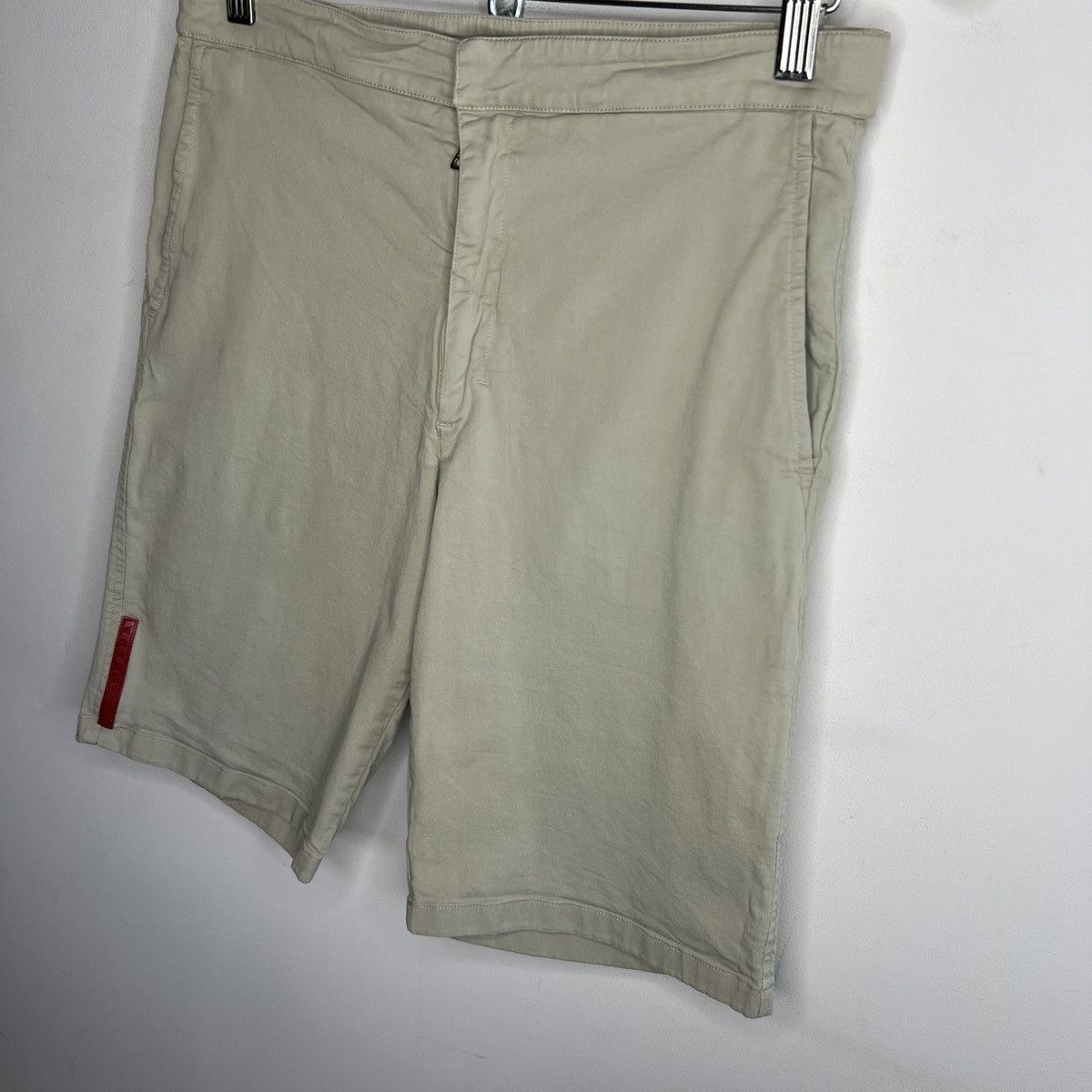 Prada Prada Shorts Bermuda Denim Jeans Red Logo Stripe Beige Size US 32 / EU 48 - 2 Thumbnail