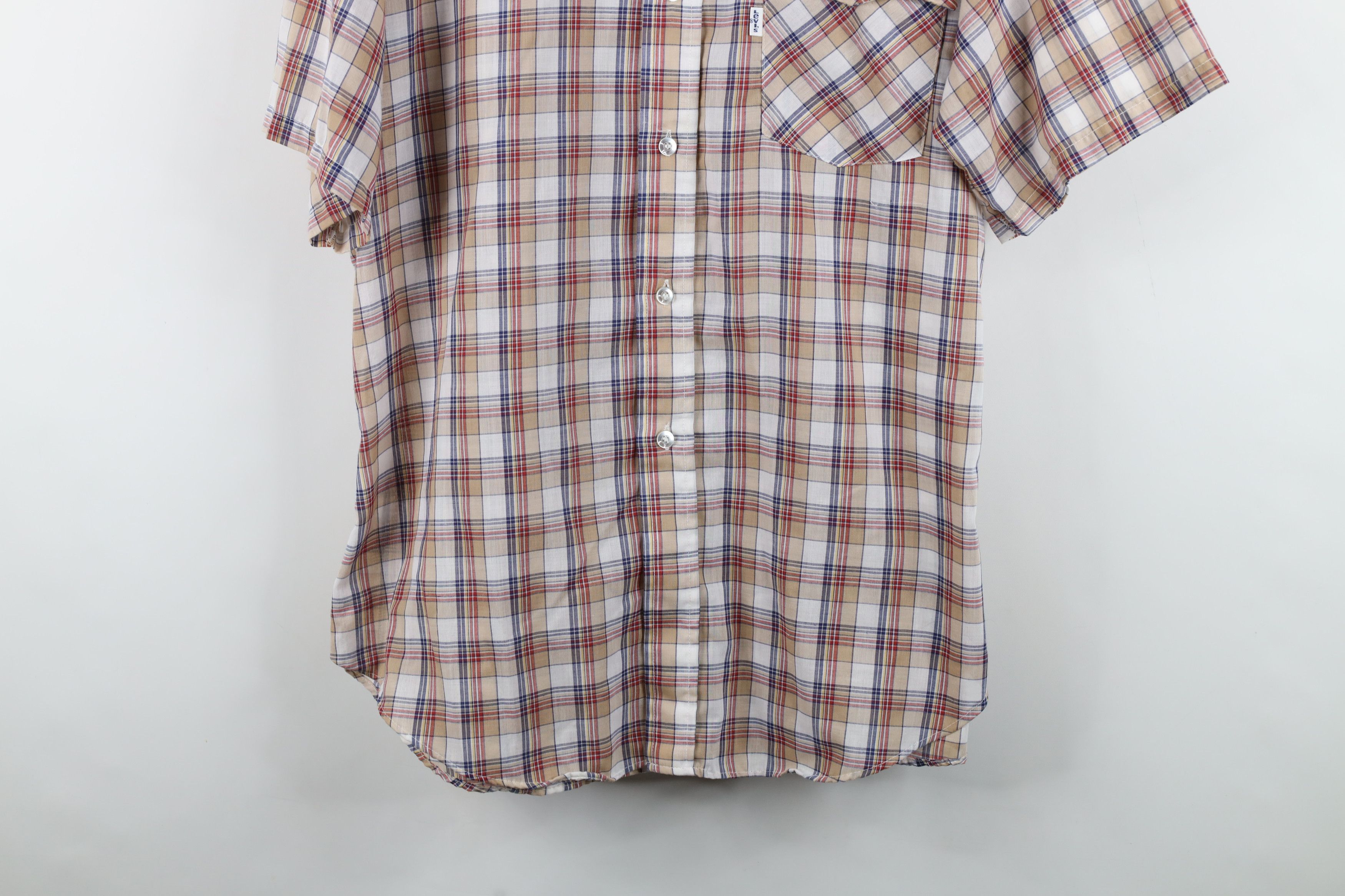 Levi's Vintage 70s Levis Short Sleeve Collared Button Shirt USA Size US XL / EU 56 / 4 - 3 Thumbnail