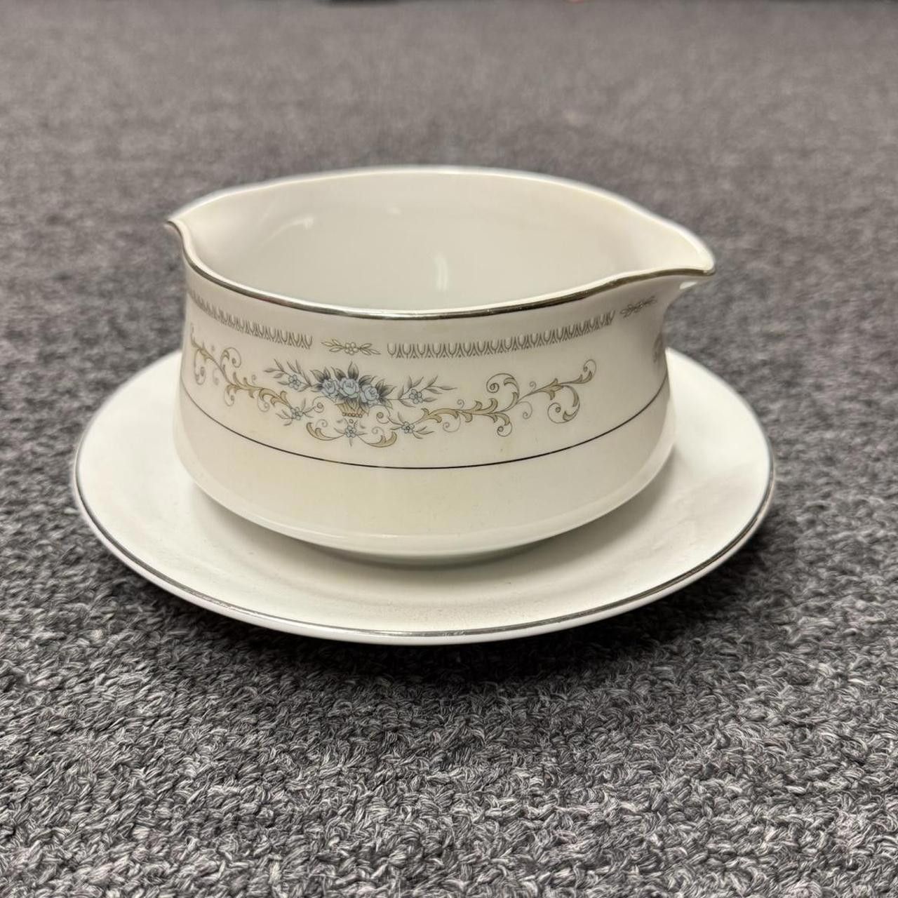 Designer Fine China Gravy Bowl Size ONE SIZE - 2 Thumbnail