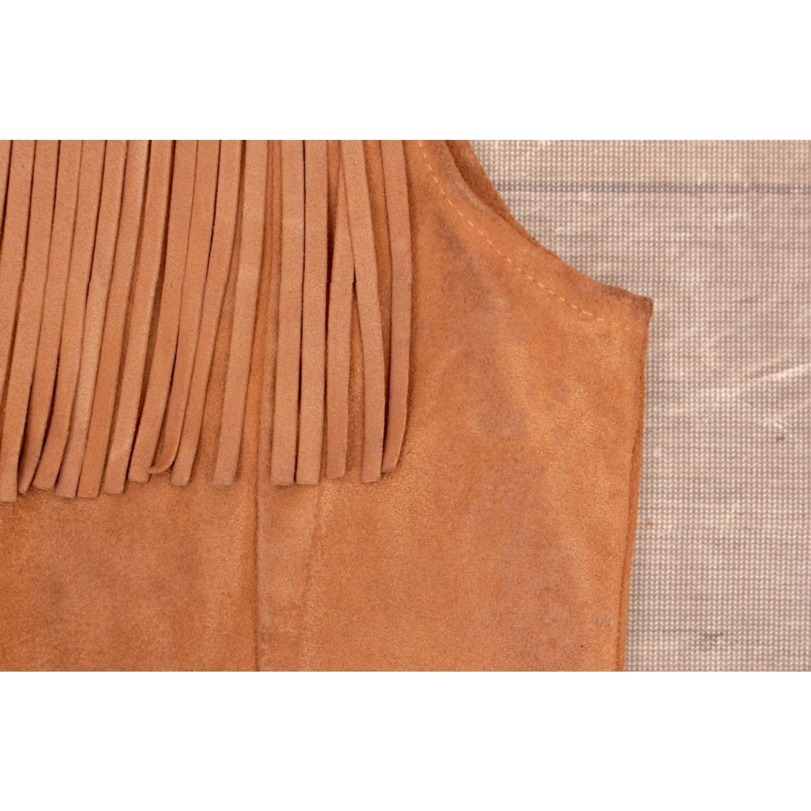 Vintage VINTAGE Men’s VTG 60s Hippy Fringe Suede Leather Vest Sz Small 36 Brown 1960s Jo-O-Kay Fringe Vest Mens Shopify Size US XXS / EU 40 - 5 Thumbnail